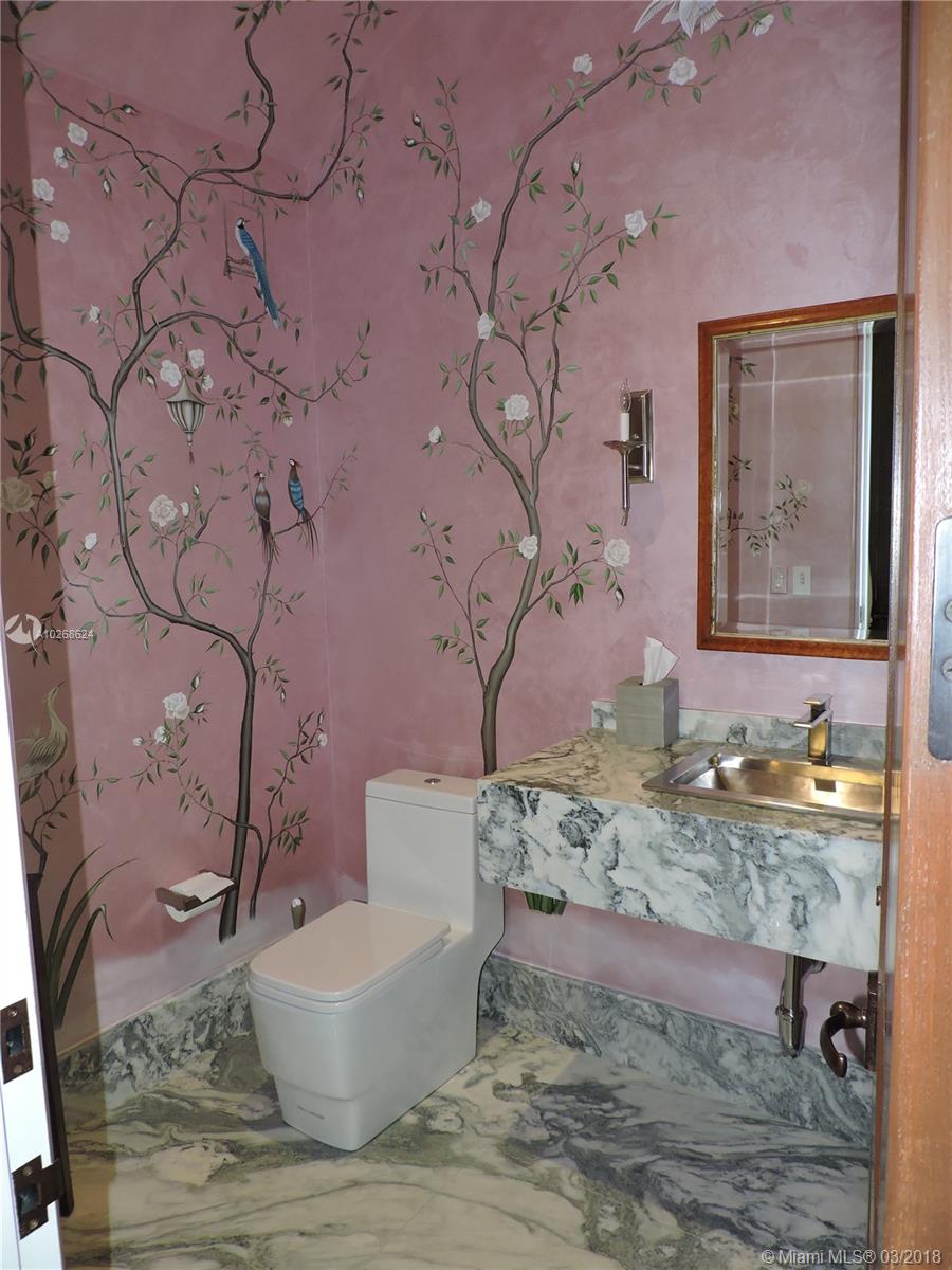 Redland Multi Folio 25 AC - Residential