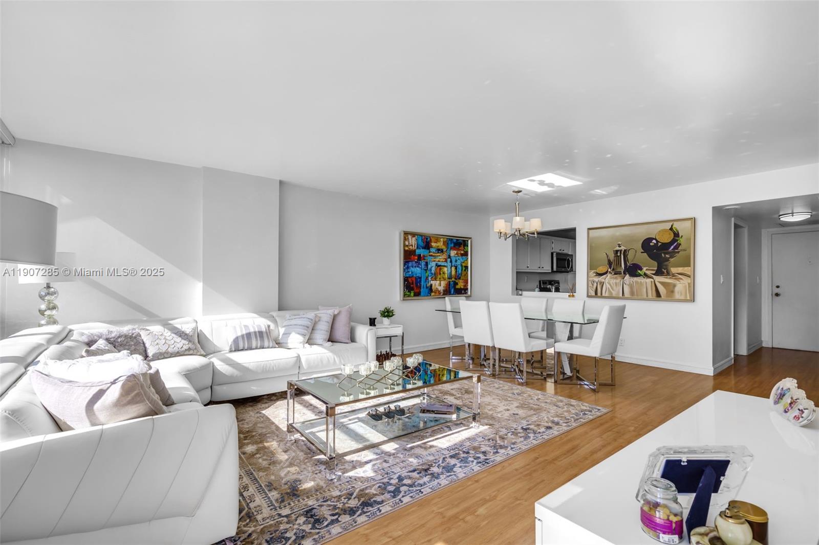 BRICKELL PLACE PHASE II C - Residential