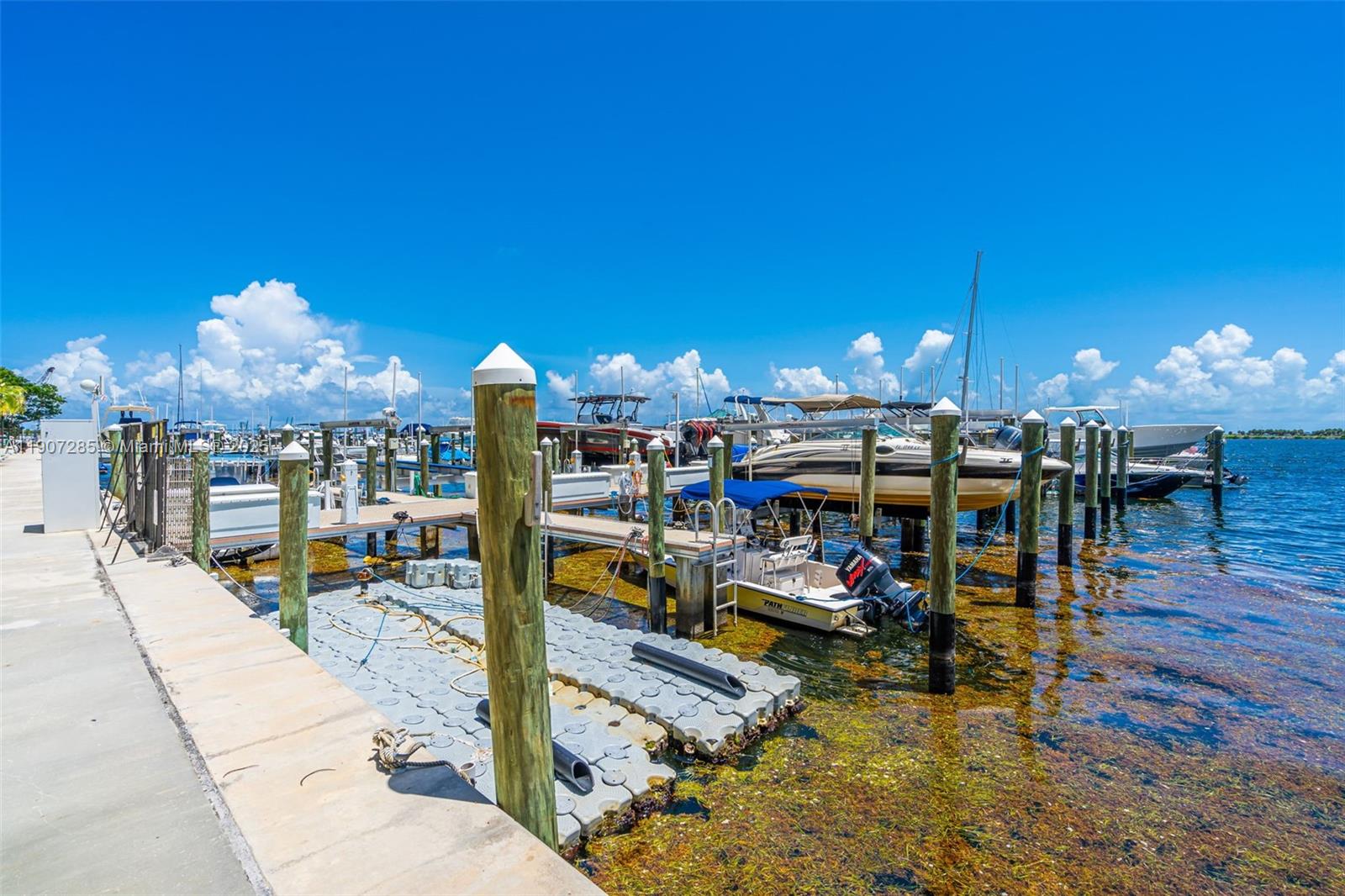 BRICKELL PLACE PHASE II C - Residential