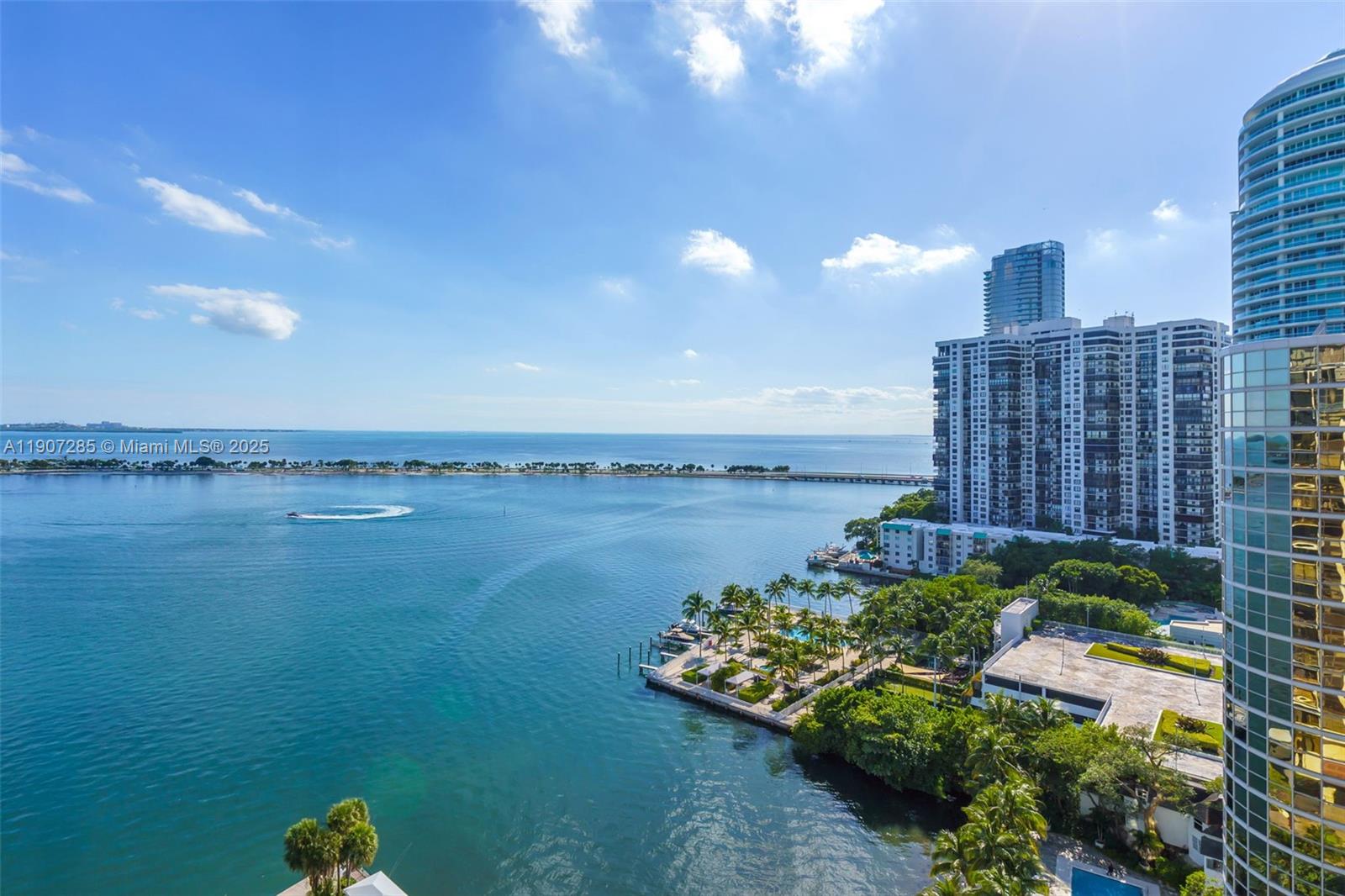 BRICKELL PLACE PHASE II C - Residential