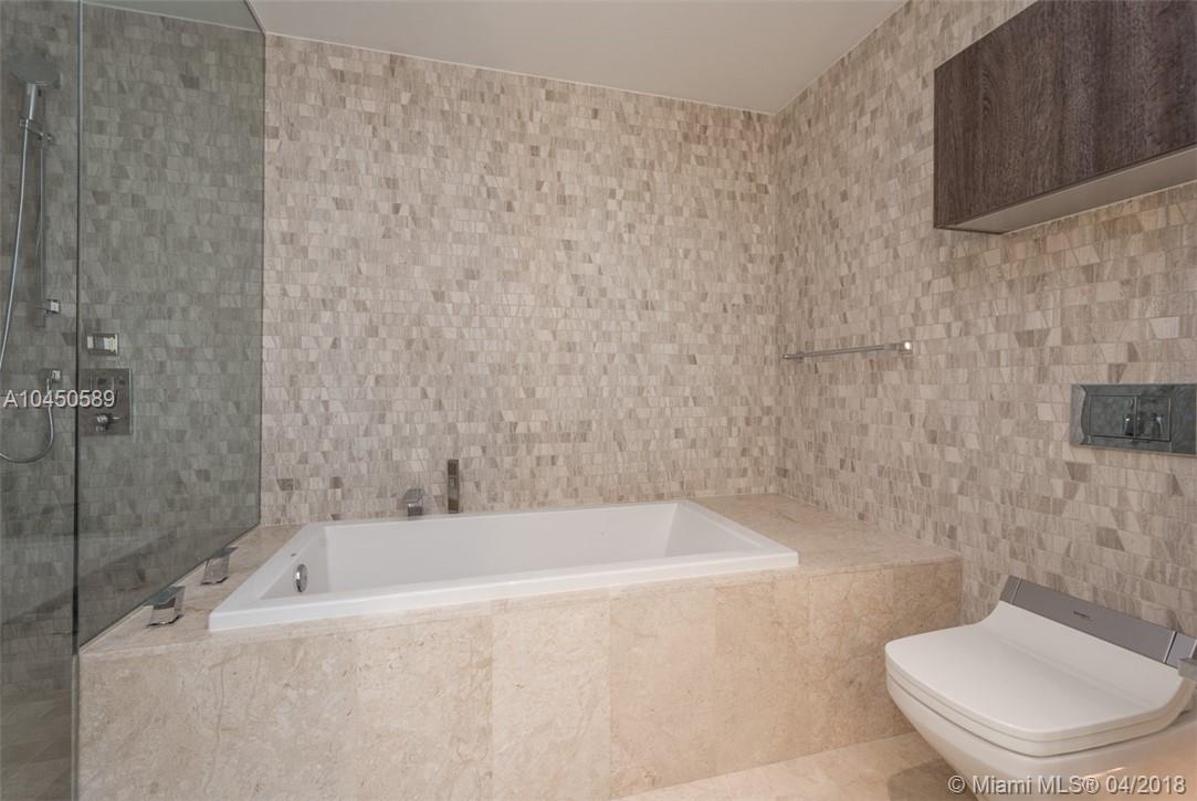 Reach - Residential Lease