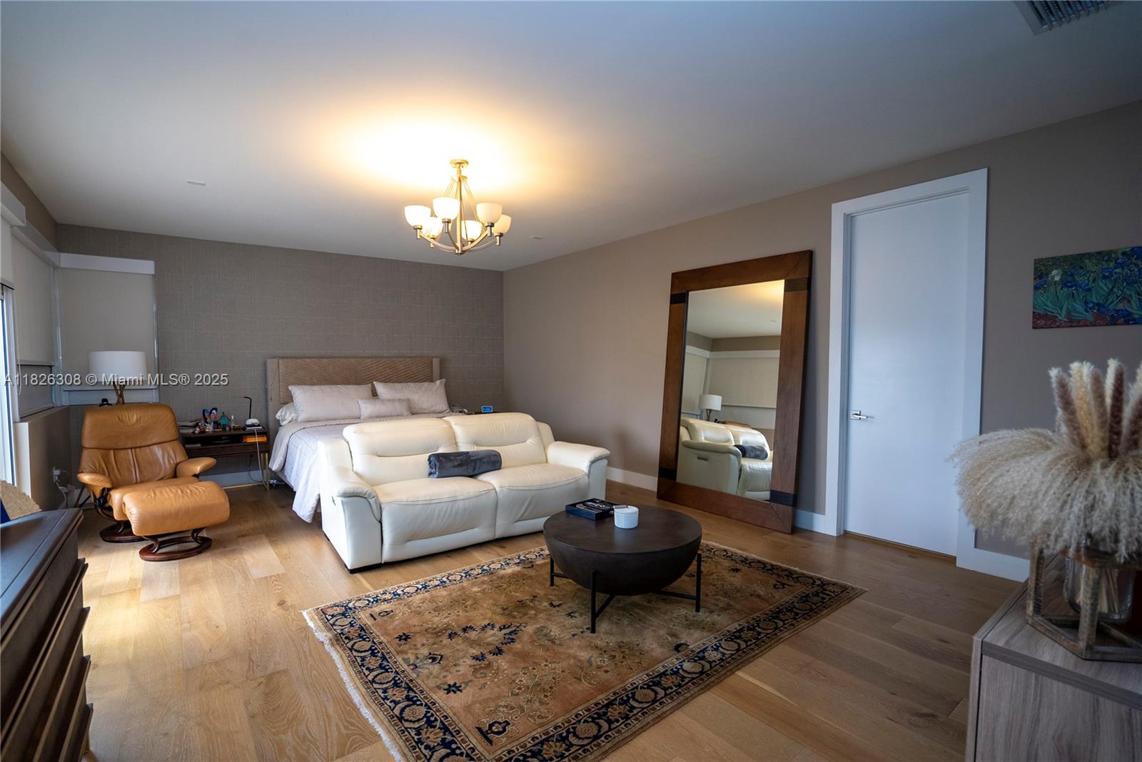 DORAL COMMONS RESIDENTIAL - Residential