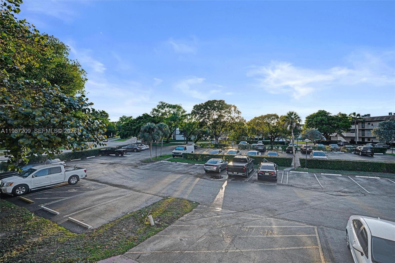 SANDS POINT CONDOMINIUM V - Residential Lease