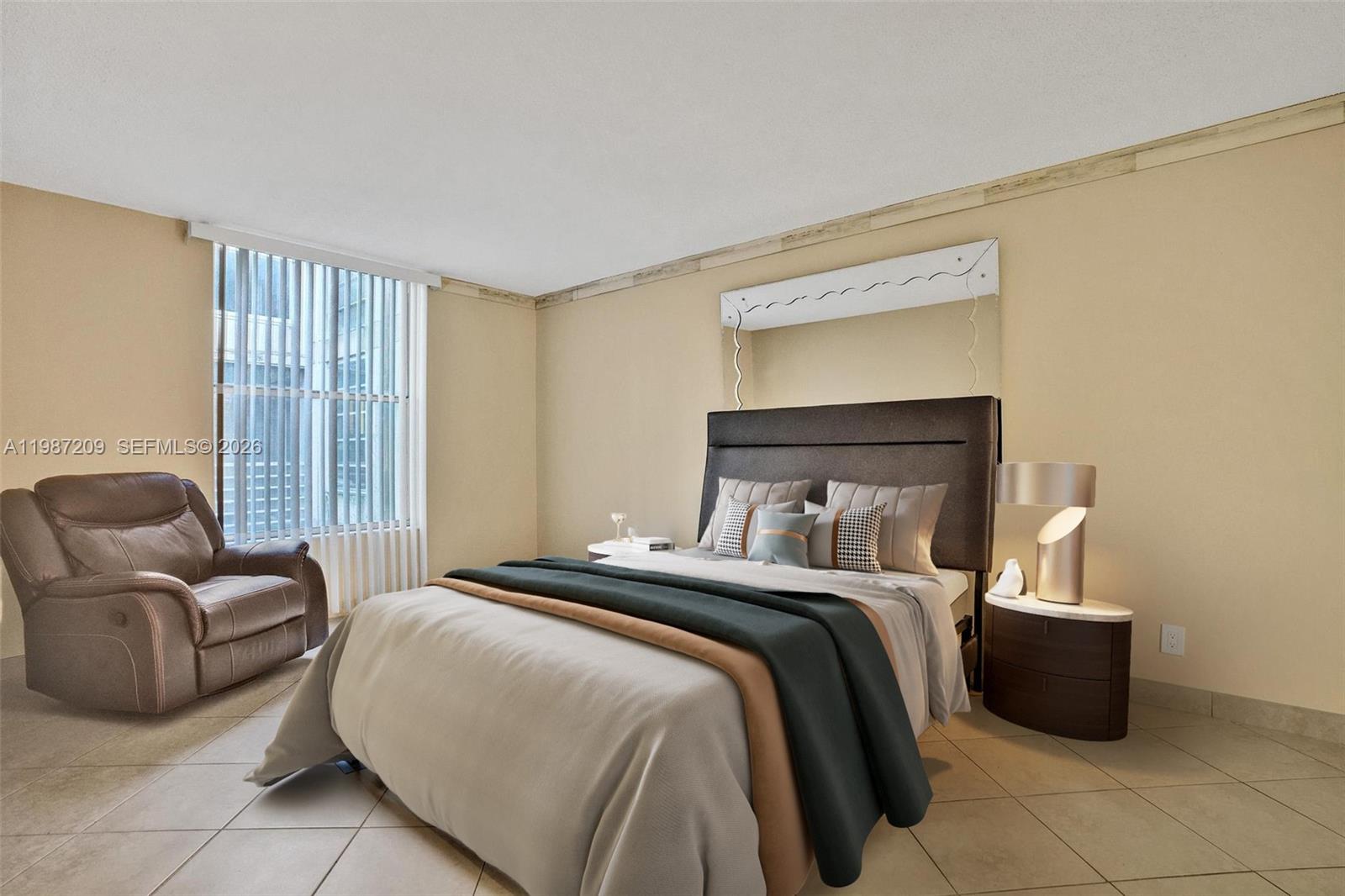 SANDS POINT CONDOMINIUM V - Residential Lease