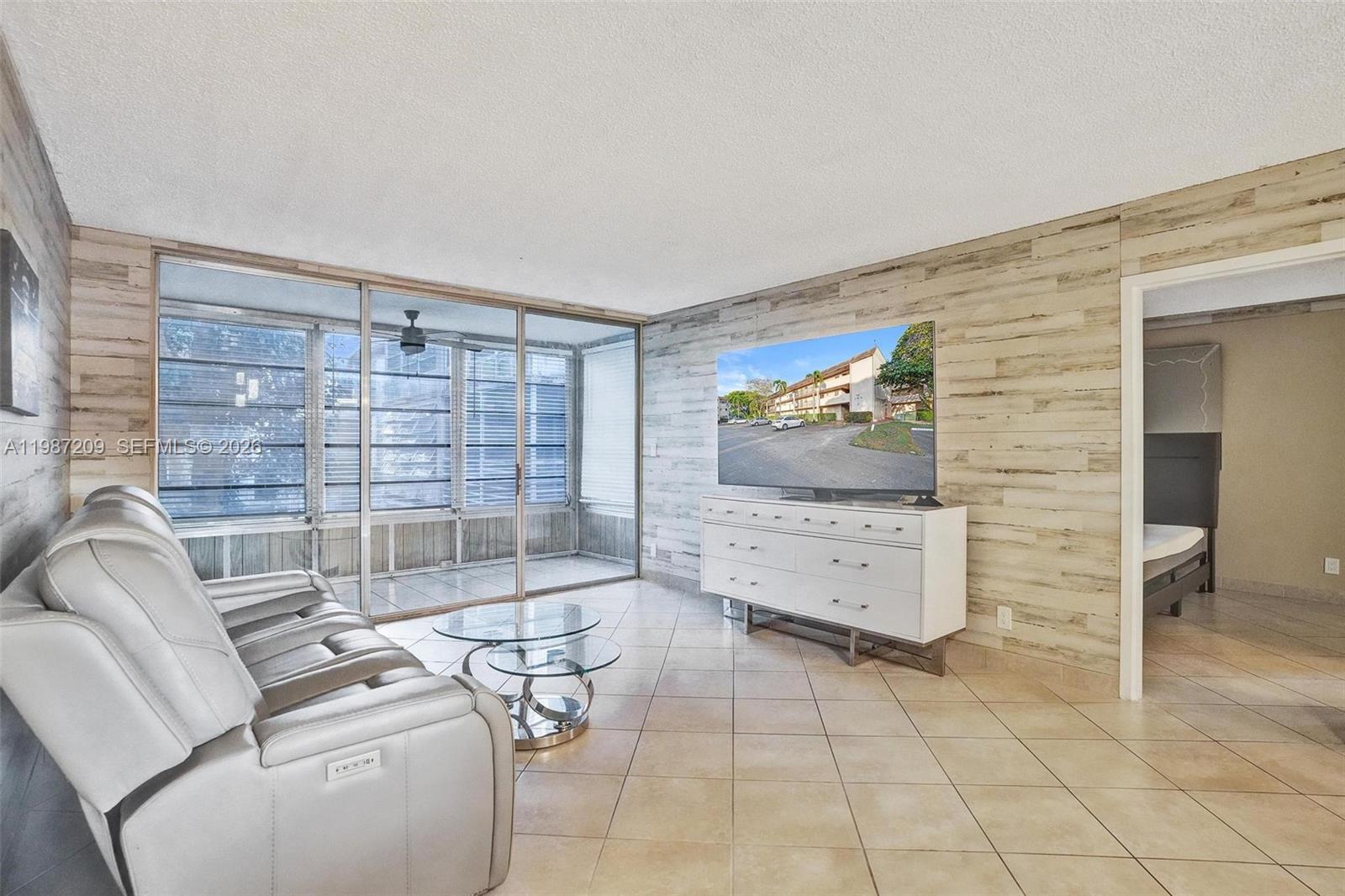 SANDS POINT CONDOMINIUM V - Residential Lease