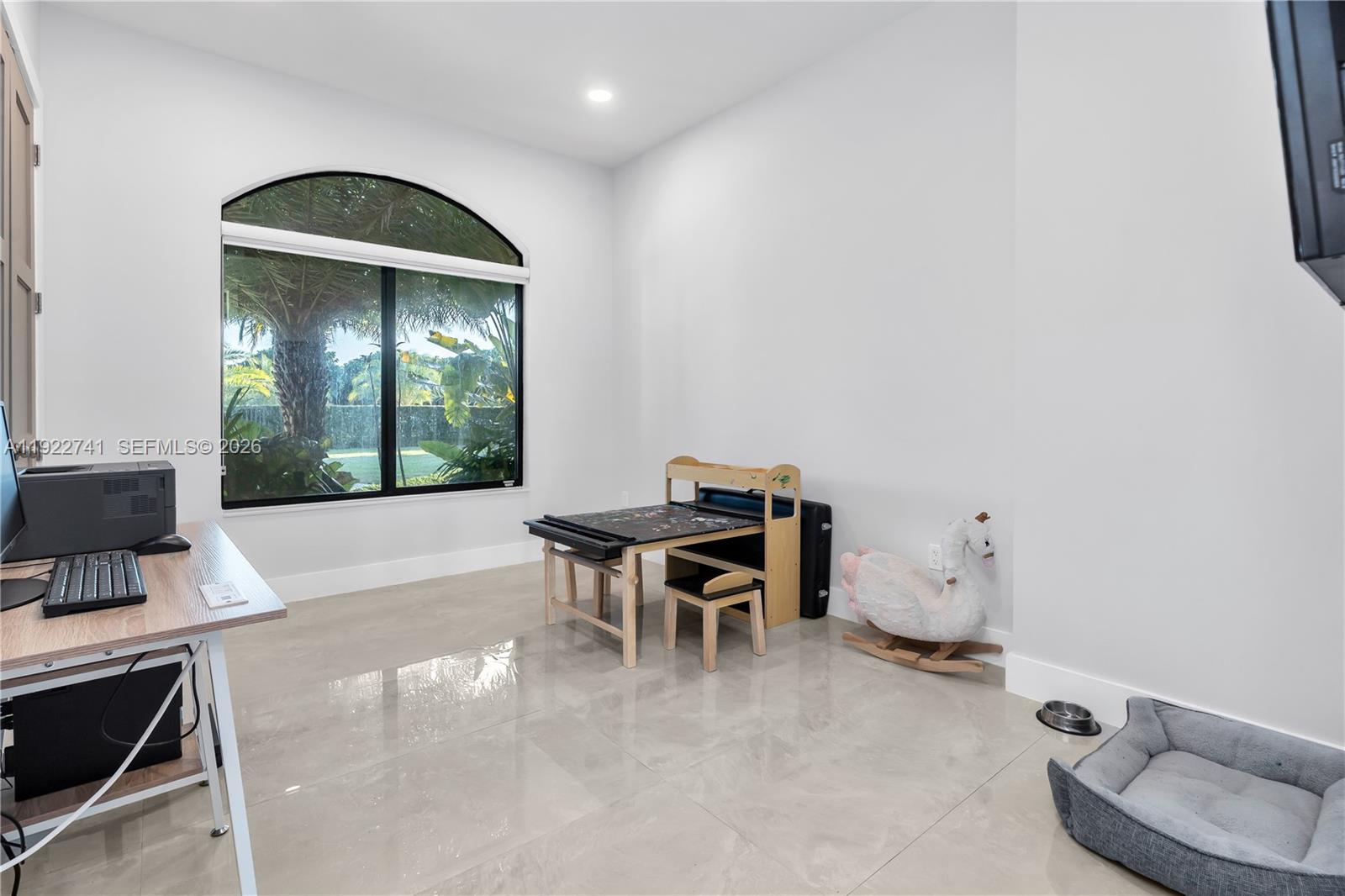 SILVER PALM CITY - Residential