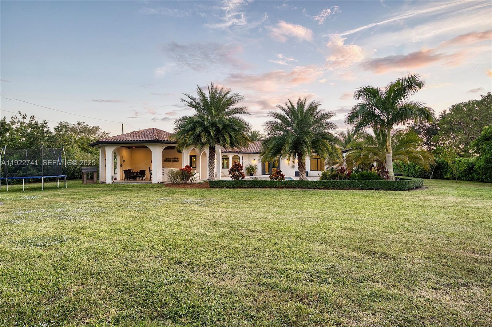 SILVER PALM CITY - Residential