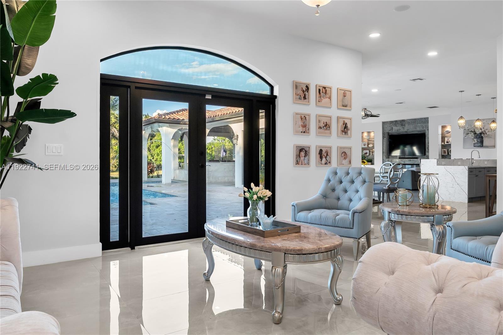 SILVER PALM CITY - Residential