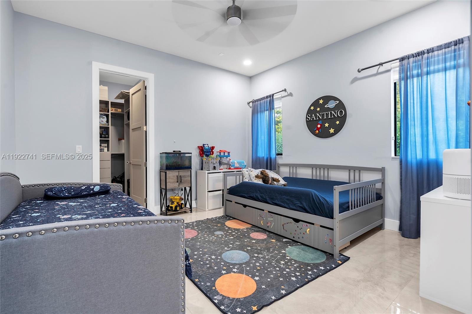 SILVER PALM CITY - Residential