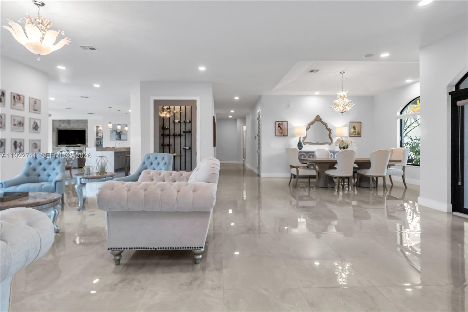 SILVER PALM CITY - Residential