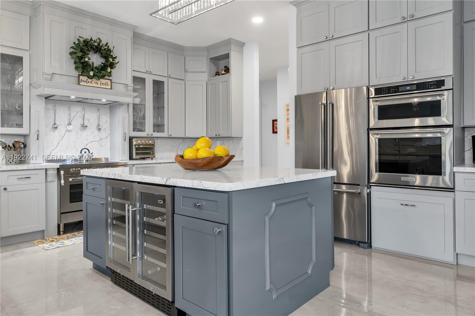 SILVER PALM CITY - Residential