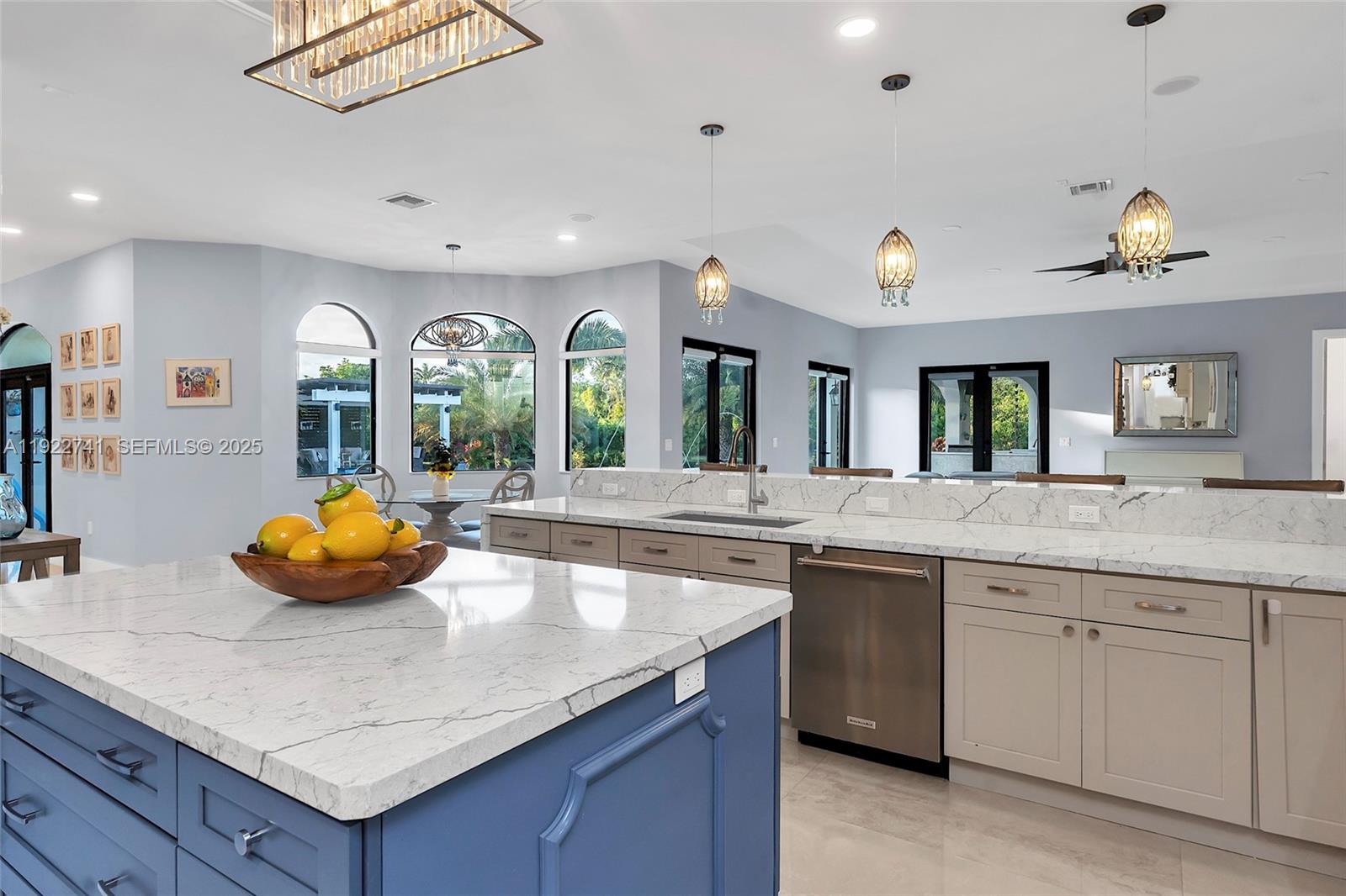 SILVER PALM CITY - Residential