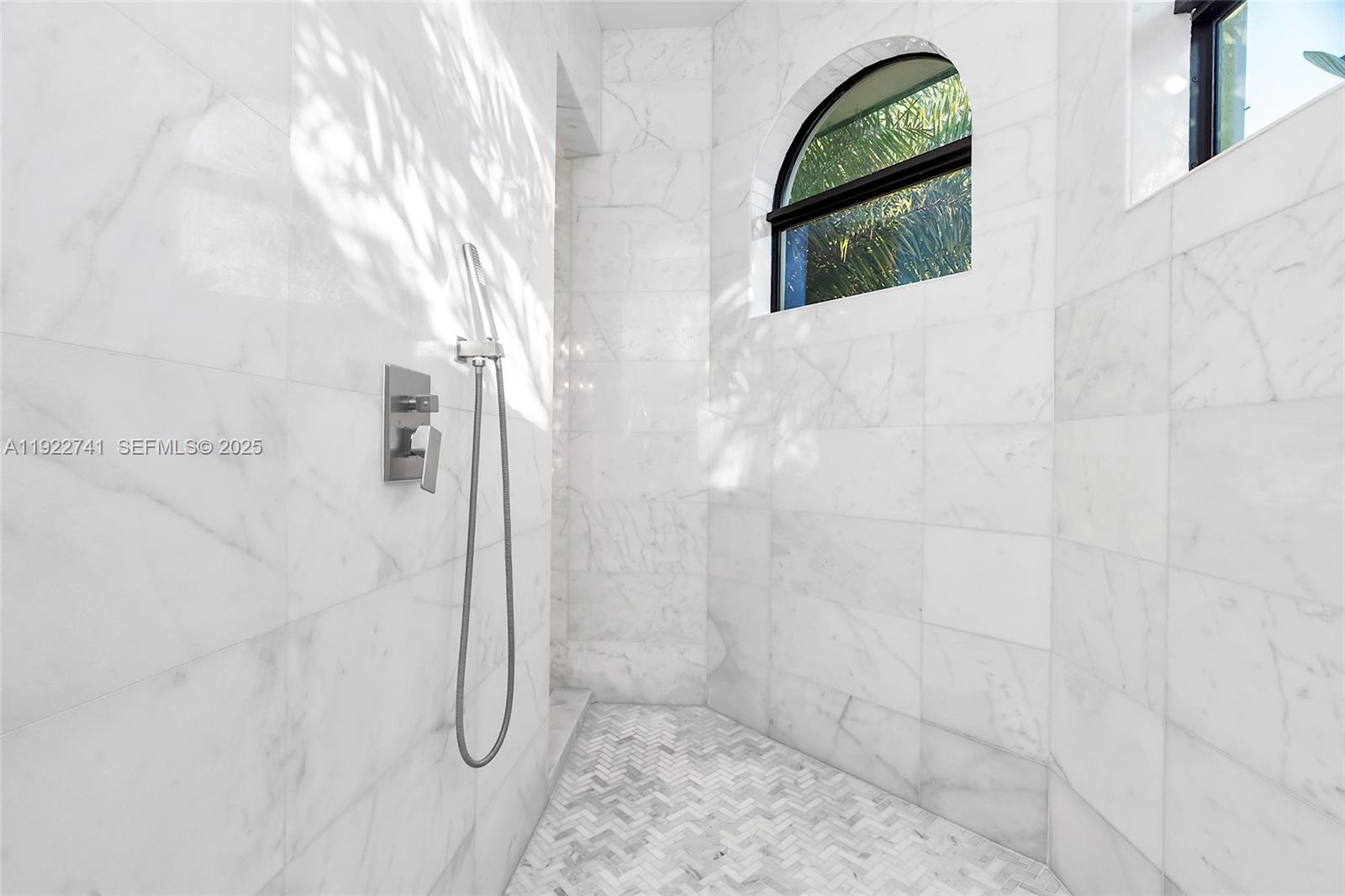 SILVER PALM CITY - Residential