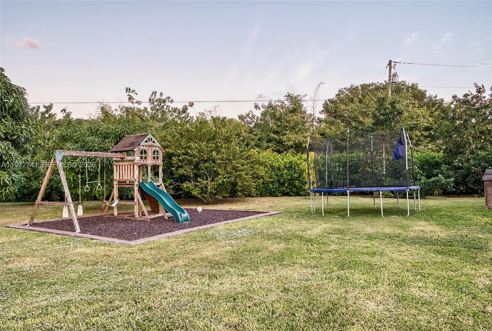 SILVER PALM CITY - Residential