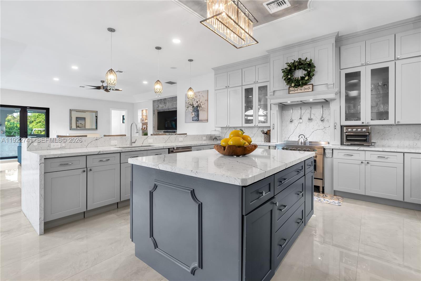 SILVER PALM CITY - Residential