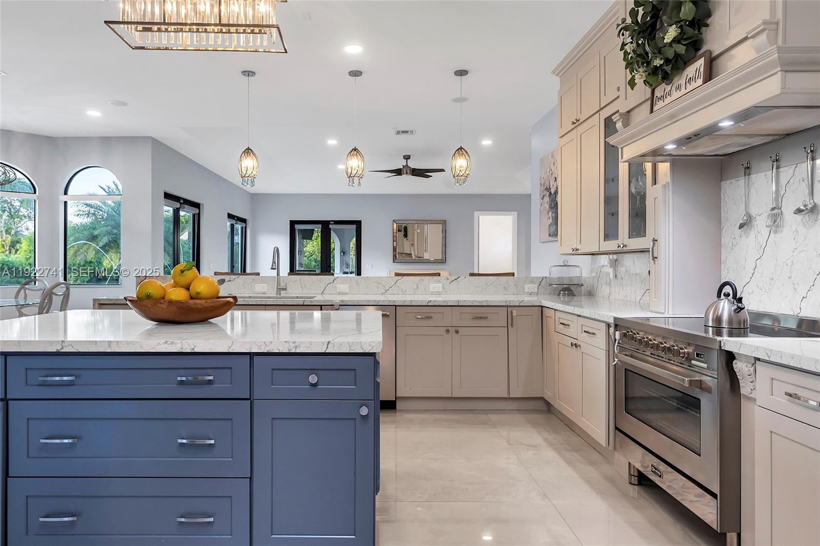 SILVER PALM CITY - Residential