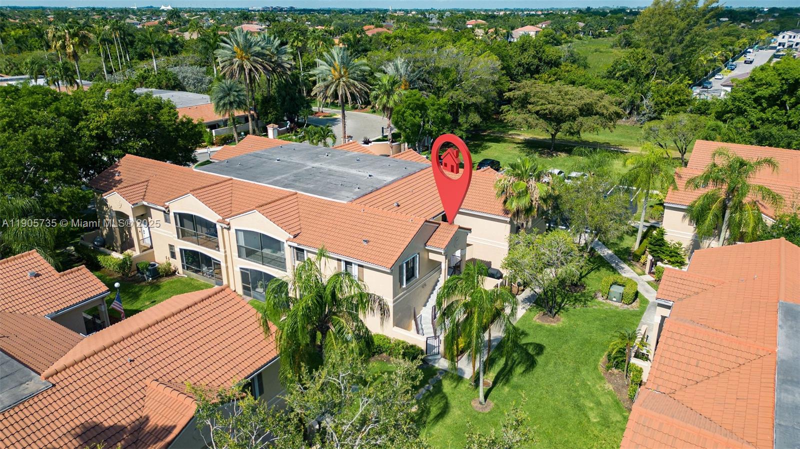 LAS VERDES CONDO - Residential