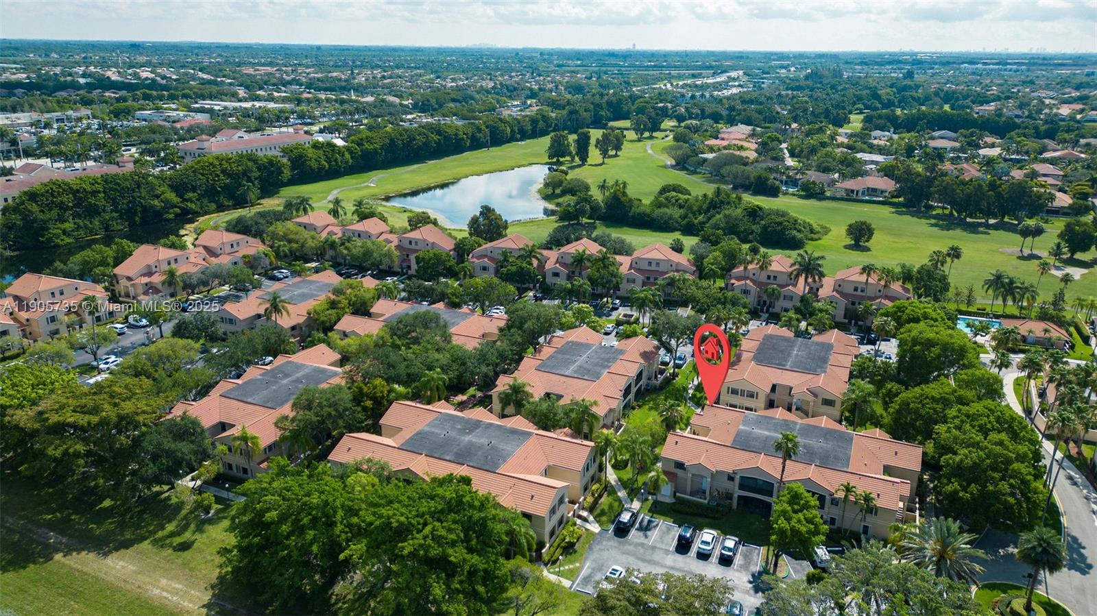 LAS VERDES CONDO - Residential