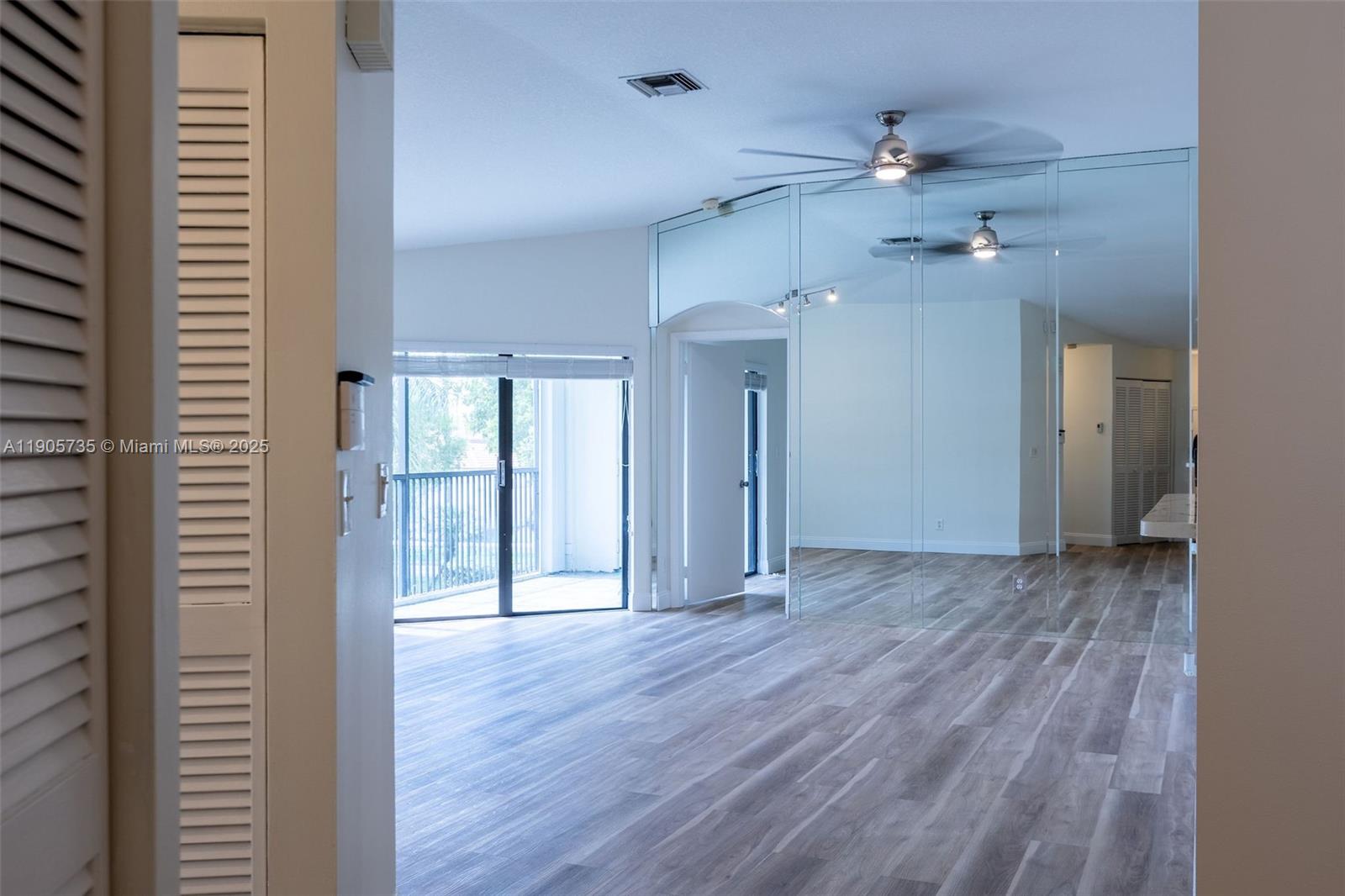 LAS VERDES CONDO - Residential