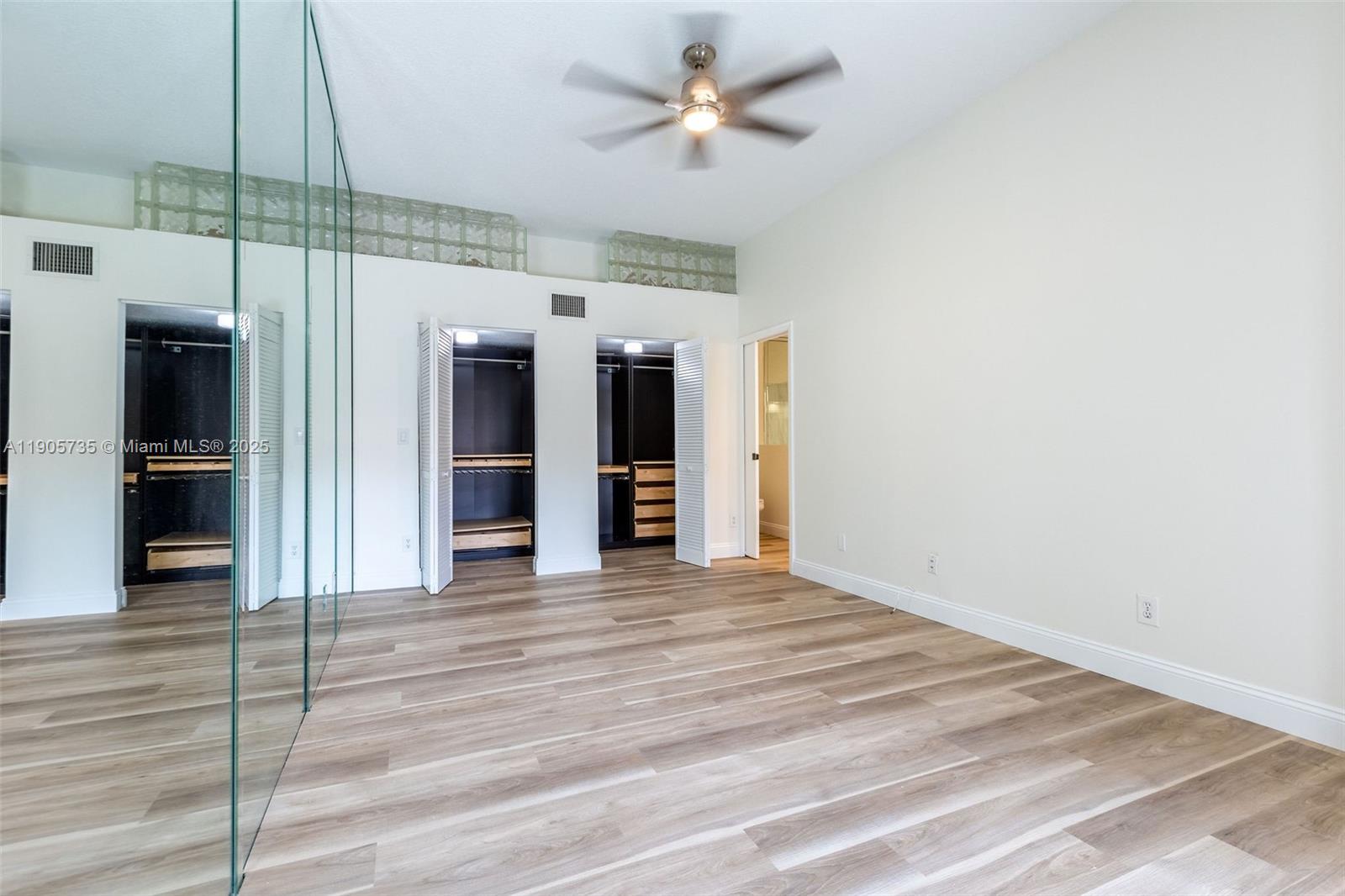 LAS VERDES CONDO - Residential