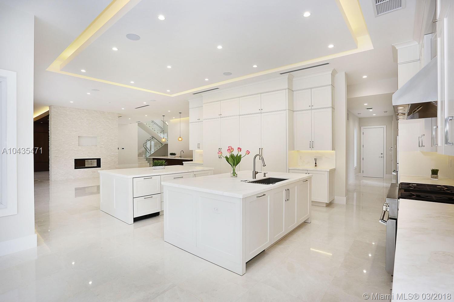 pinecrest - Residential