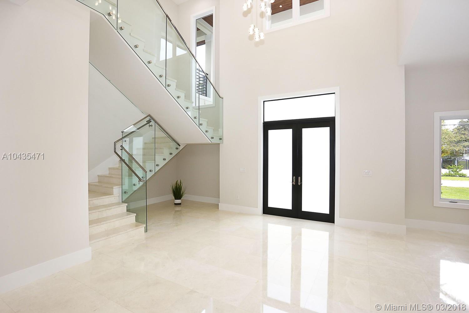 pinecrest - Residential