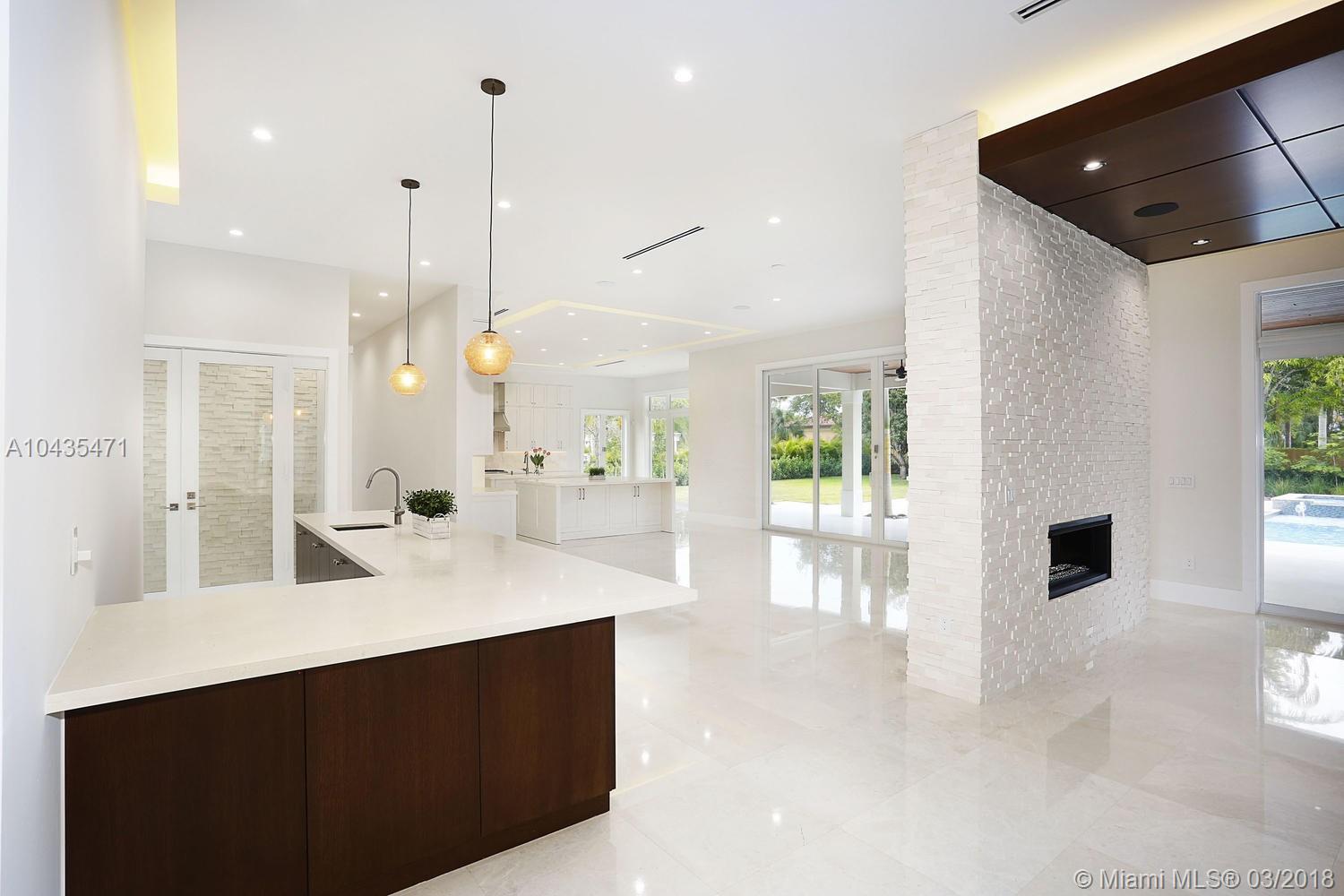 pinecrest - Residential