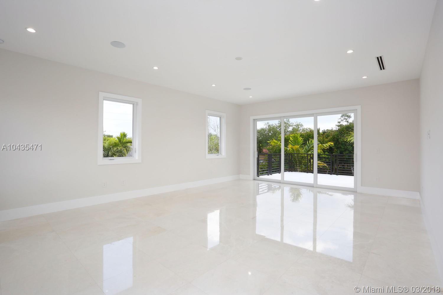 pinecrest - Residential