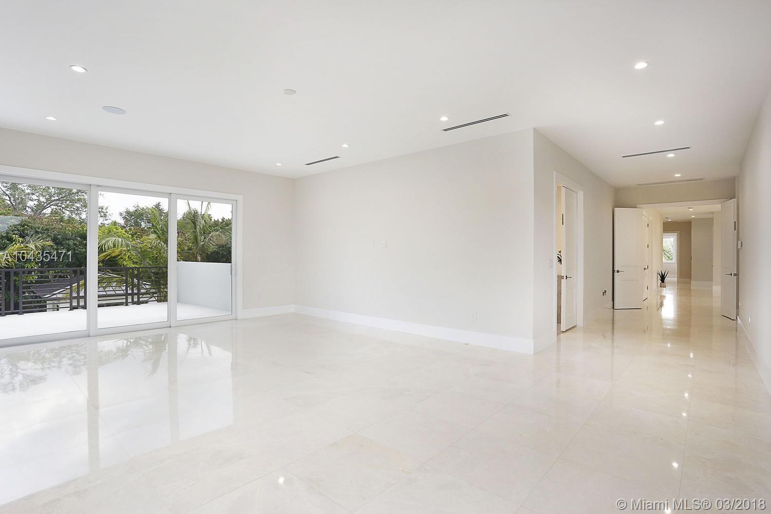 pinecrest - Residential
