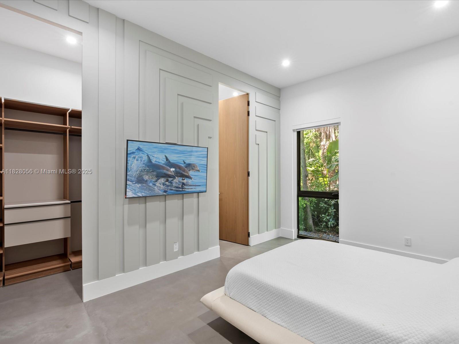 BISCAYNE HEIGHTS - Residential