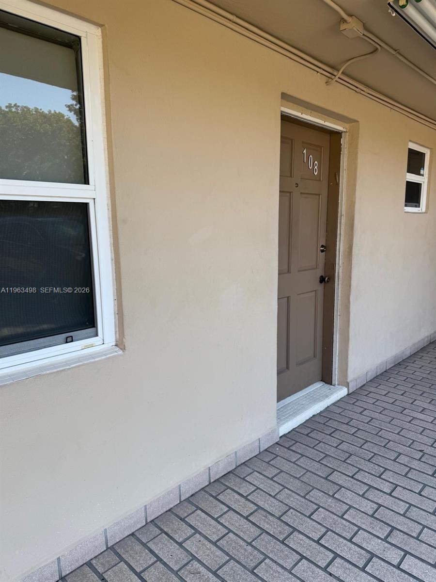 ROLLING GREEN CONDO D - Residential