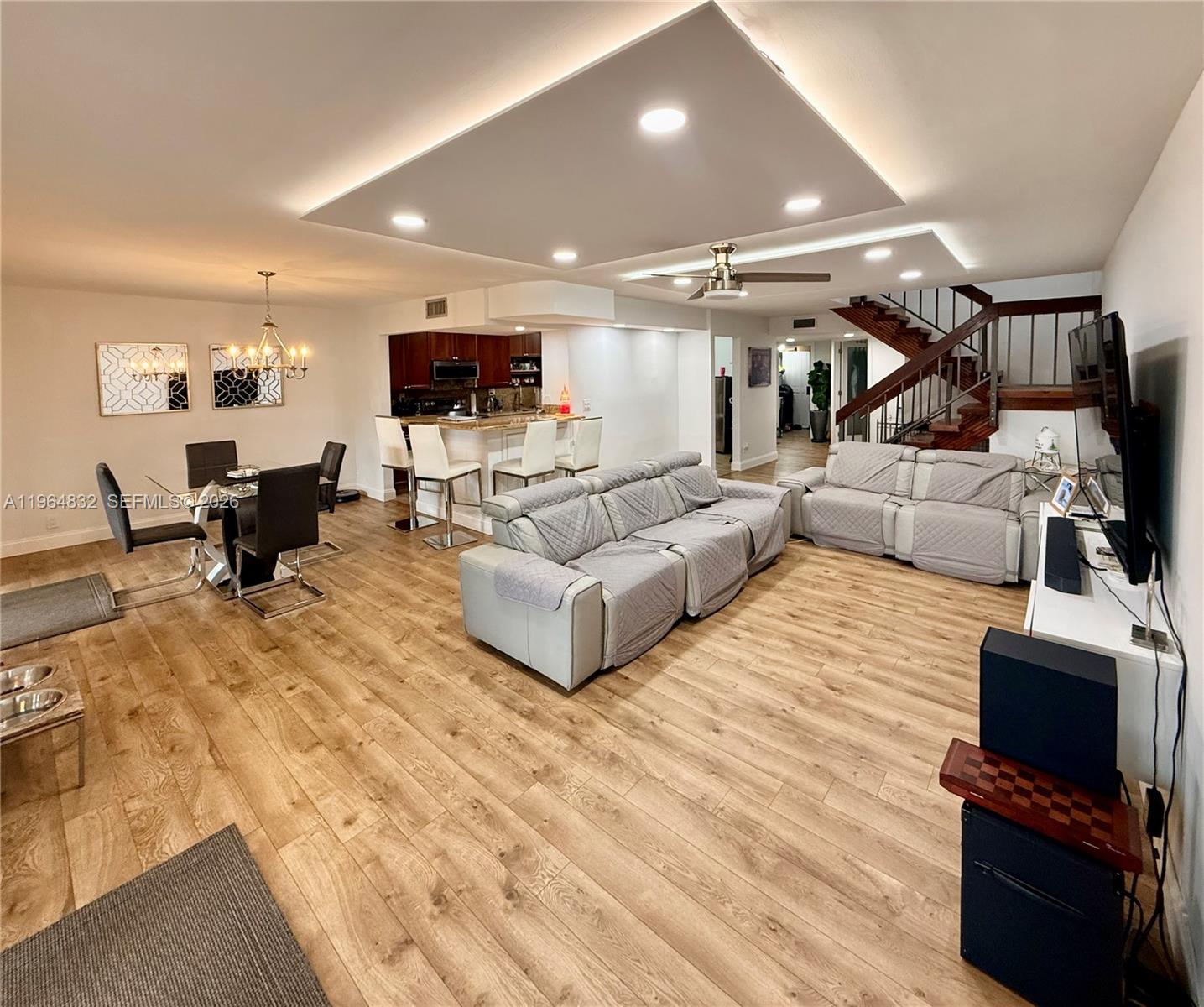 TRELLISES 4A CONDO - Residential