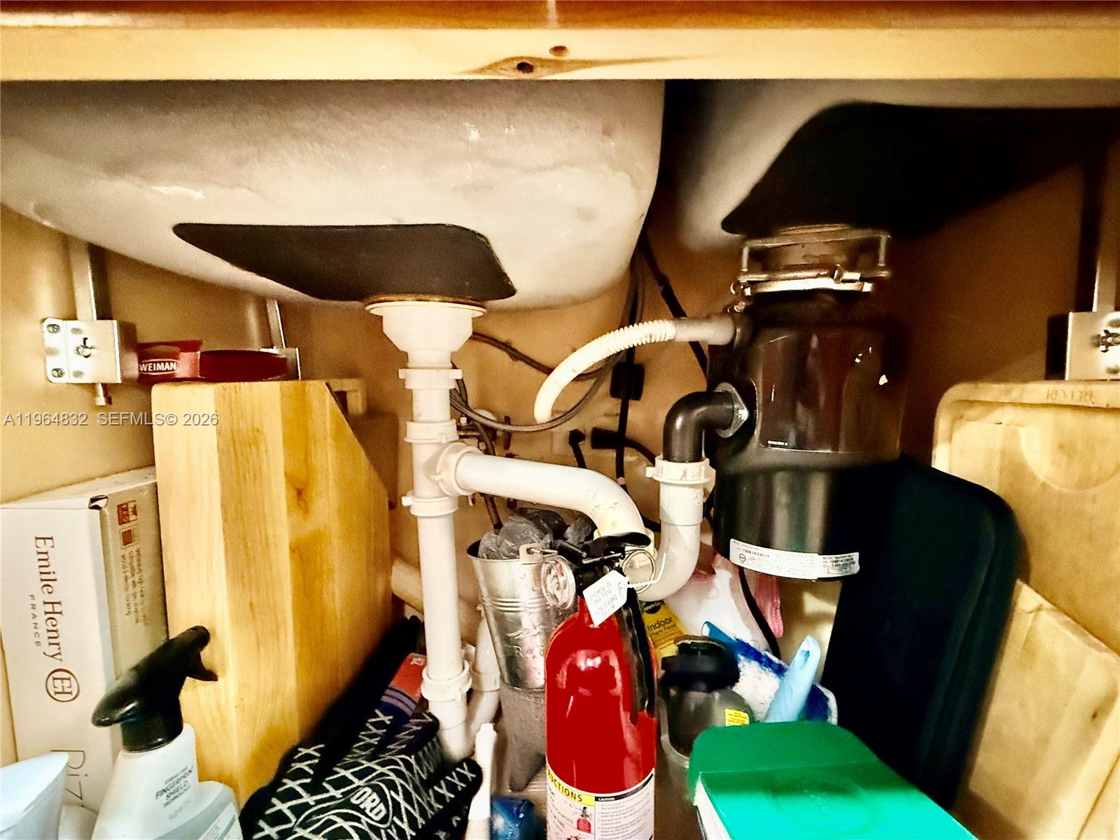 TRELLISES 4A CONDO - Residential