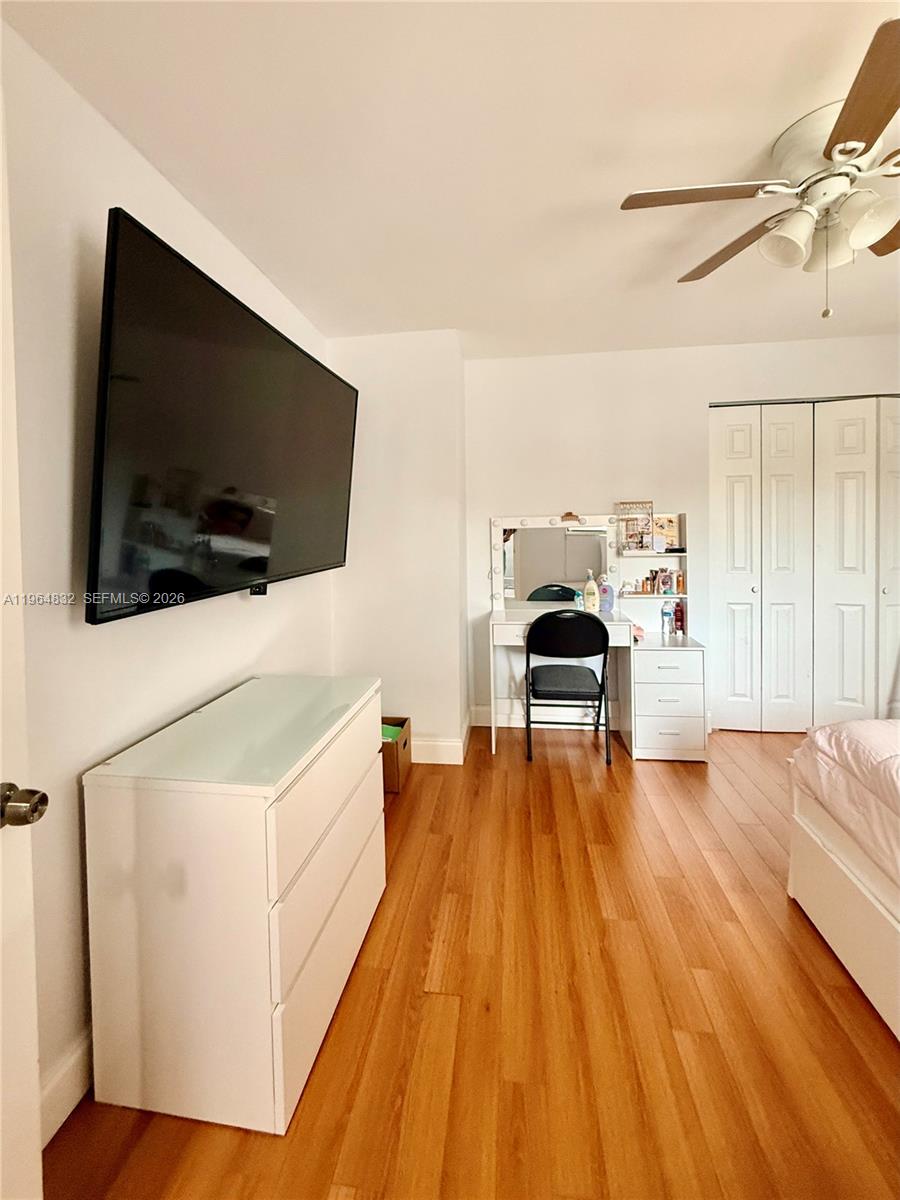 TRELLISES 4A CONDO - Residential