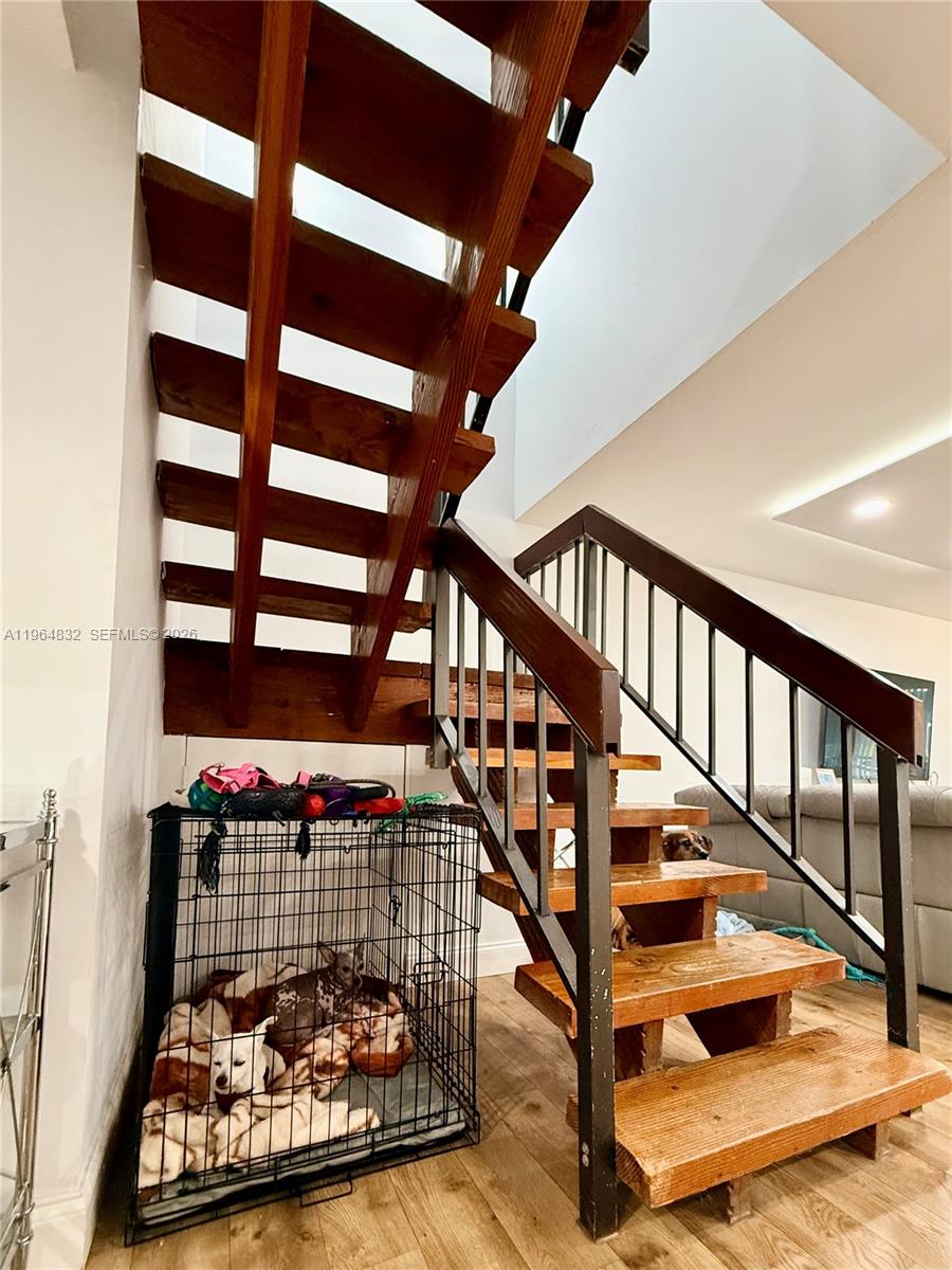 TRELLISES 4A CONDO - Residential