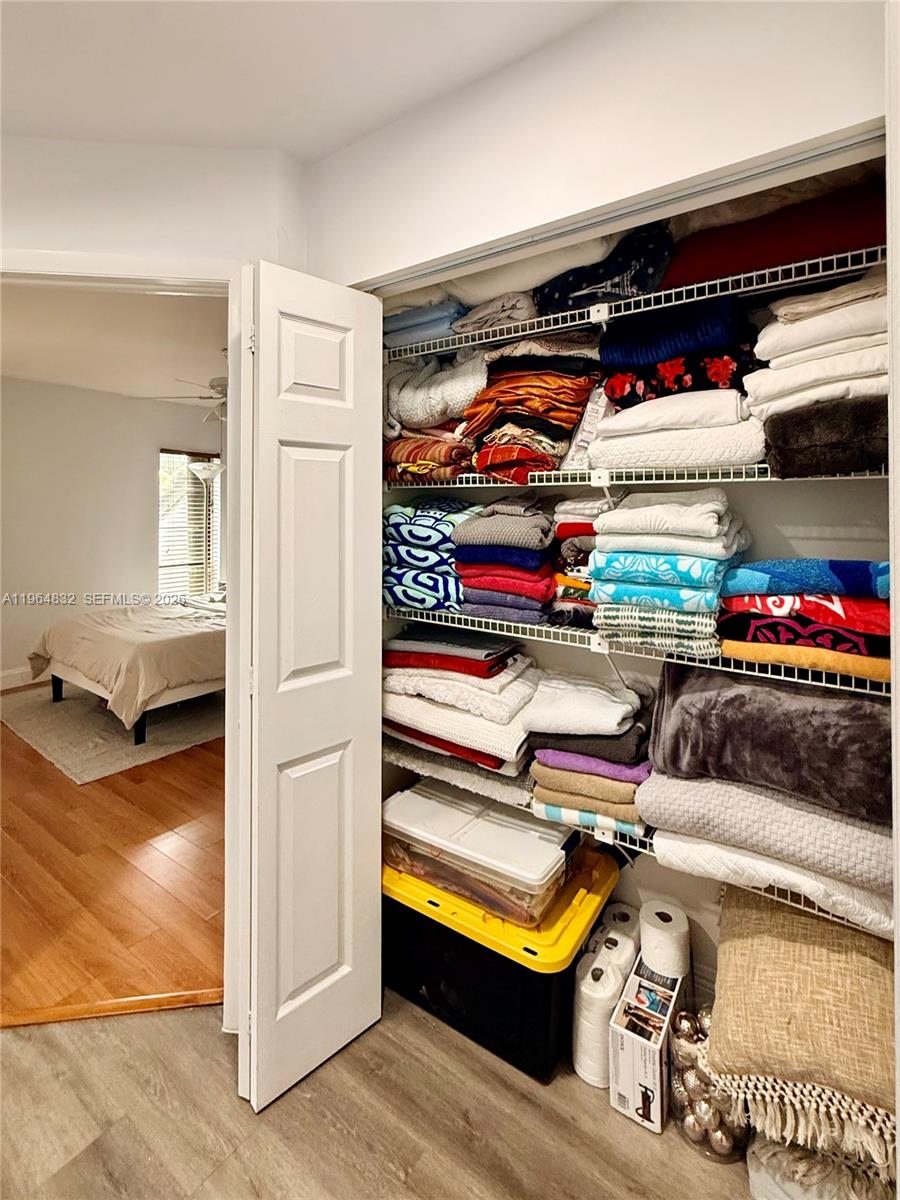 TRELLISES 4A CONDO - Residential