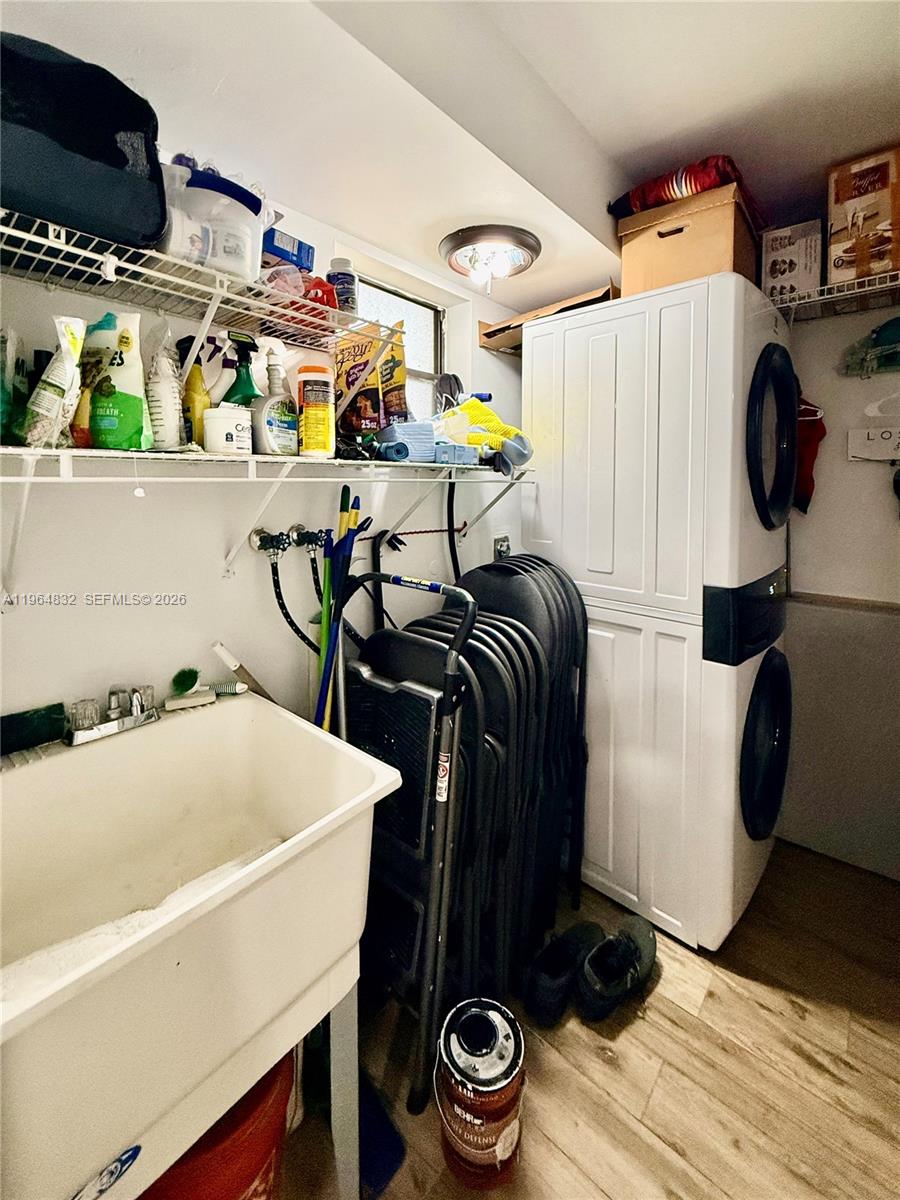 TRELLISES 4A CONDO - Residential