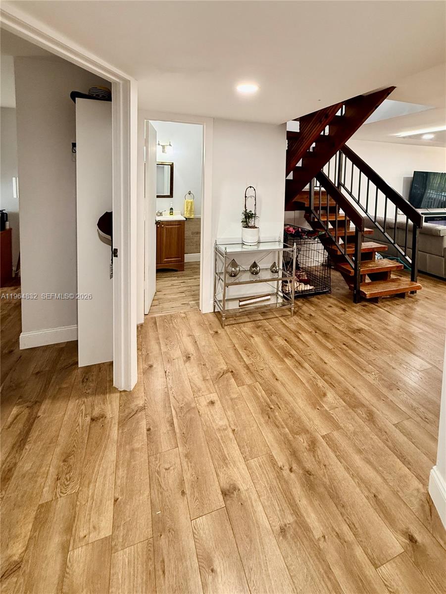 TRELLISES 4A CONDO - Residential