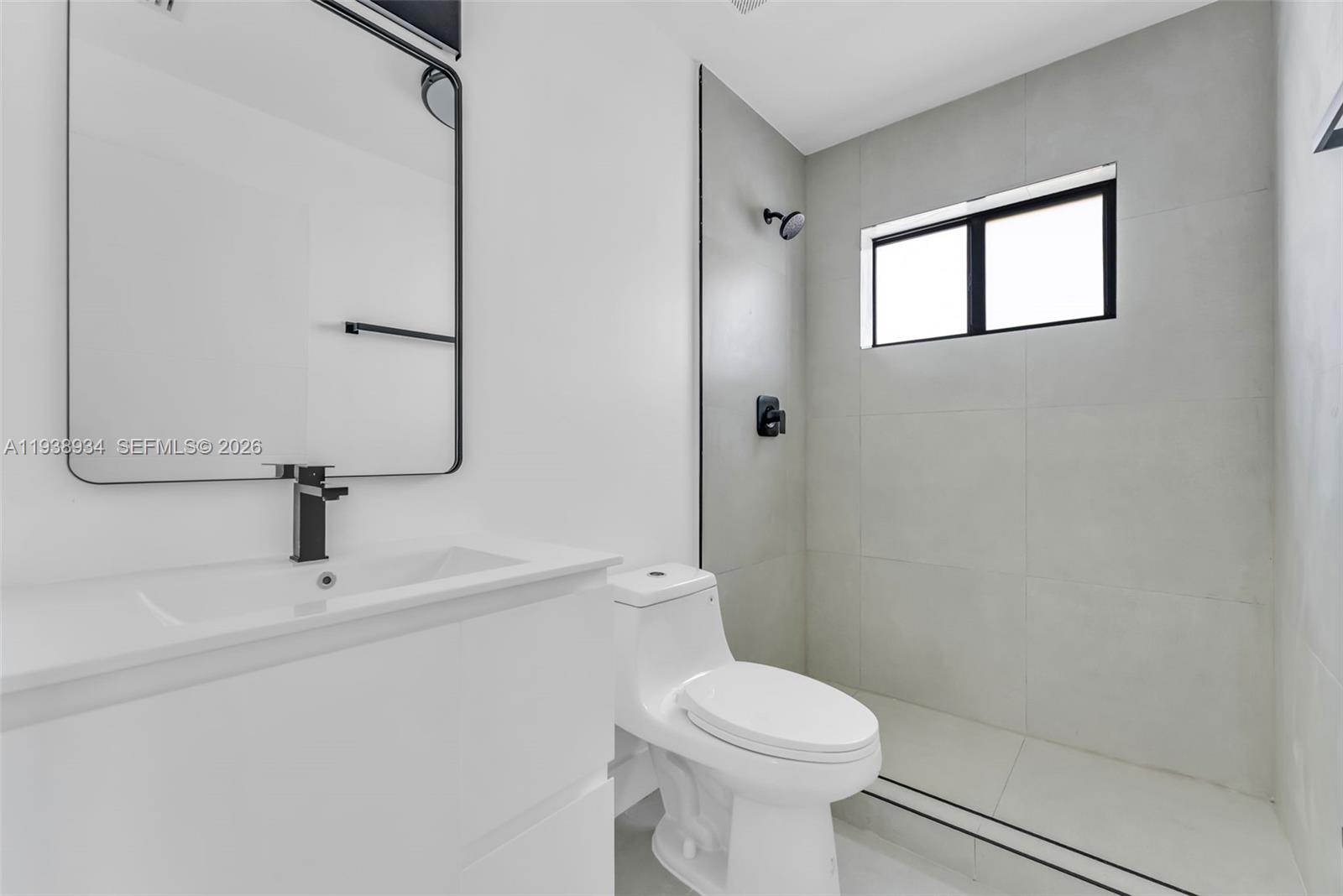 HIALEAH HGTS AMD - Residential Income