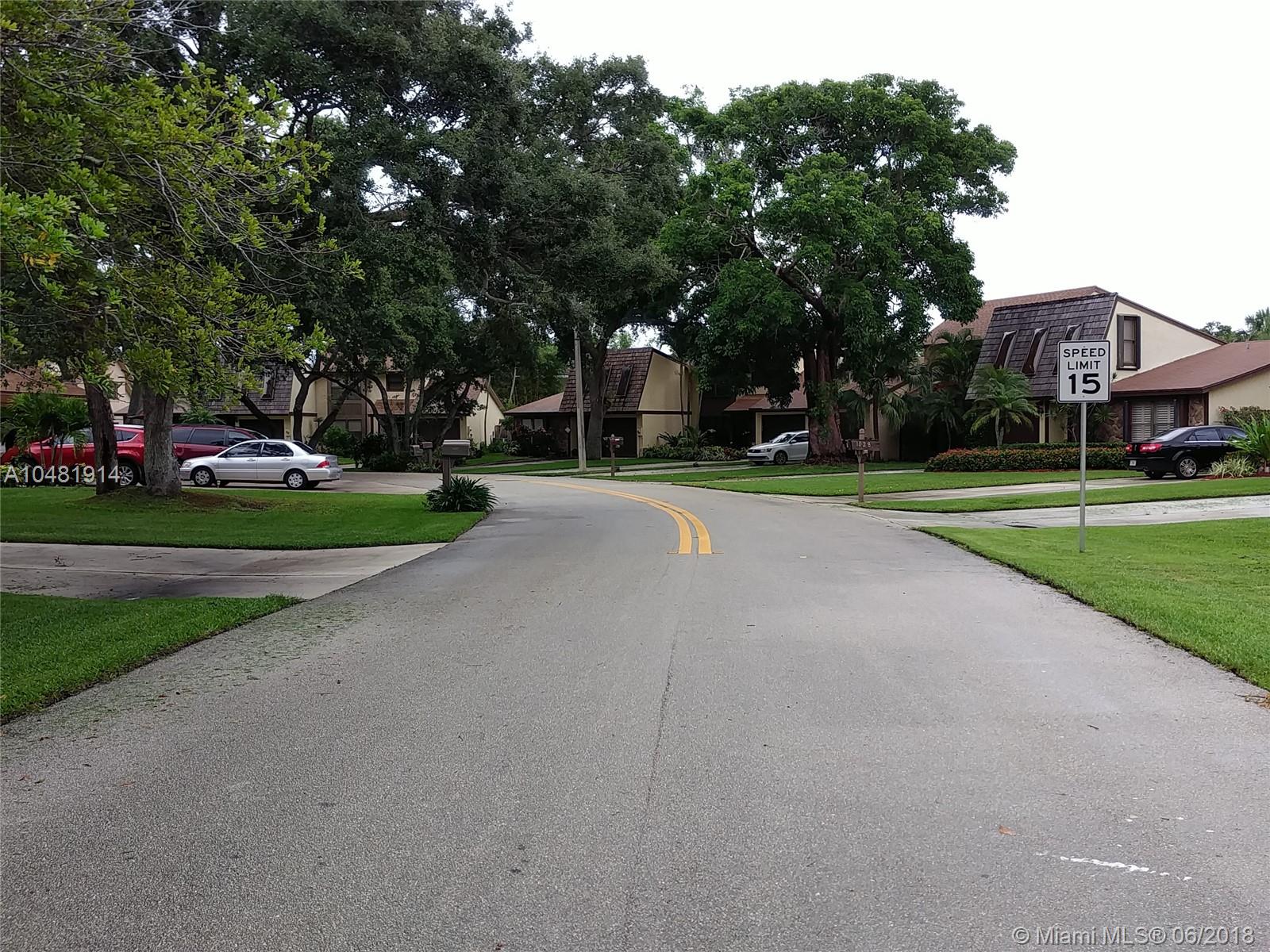 RAINWOOD EAST REPLAT - Residential