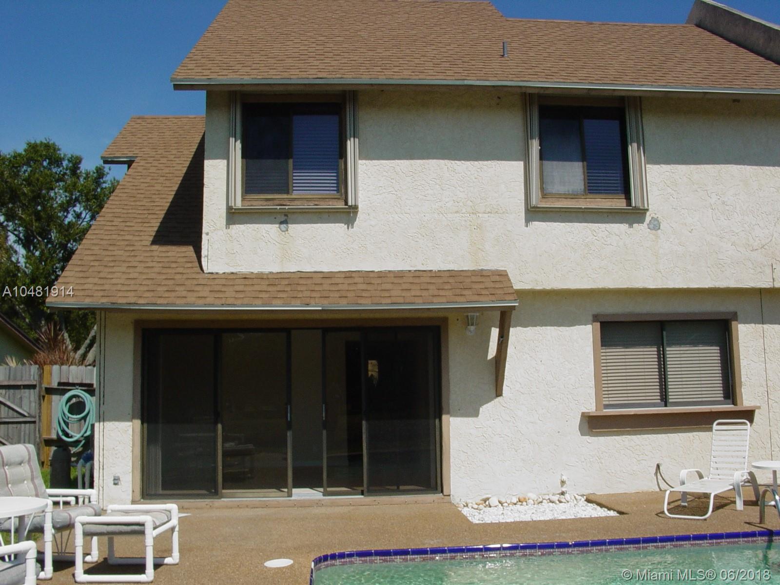 RAINWOOD EAST REPLAT - Residential