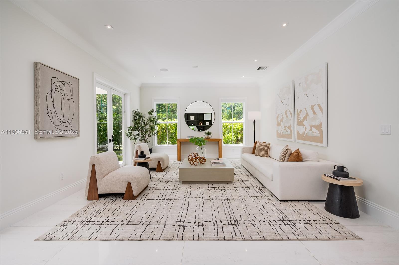 680 Destacada Ave