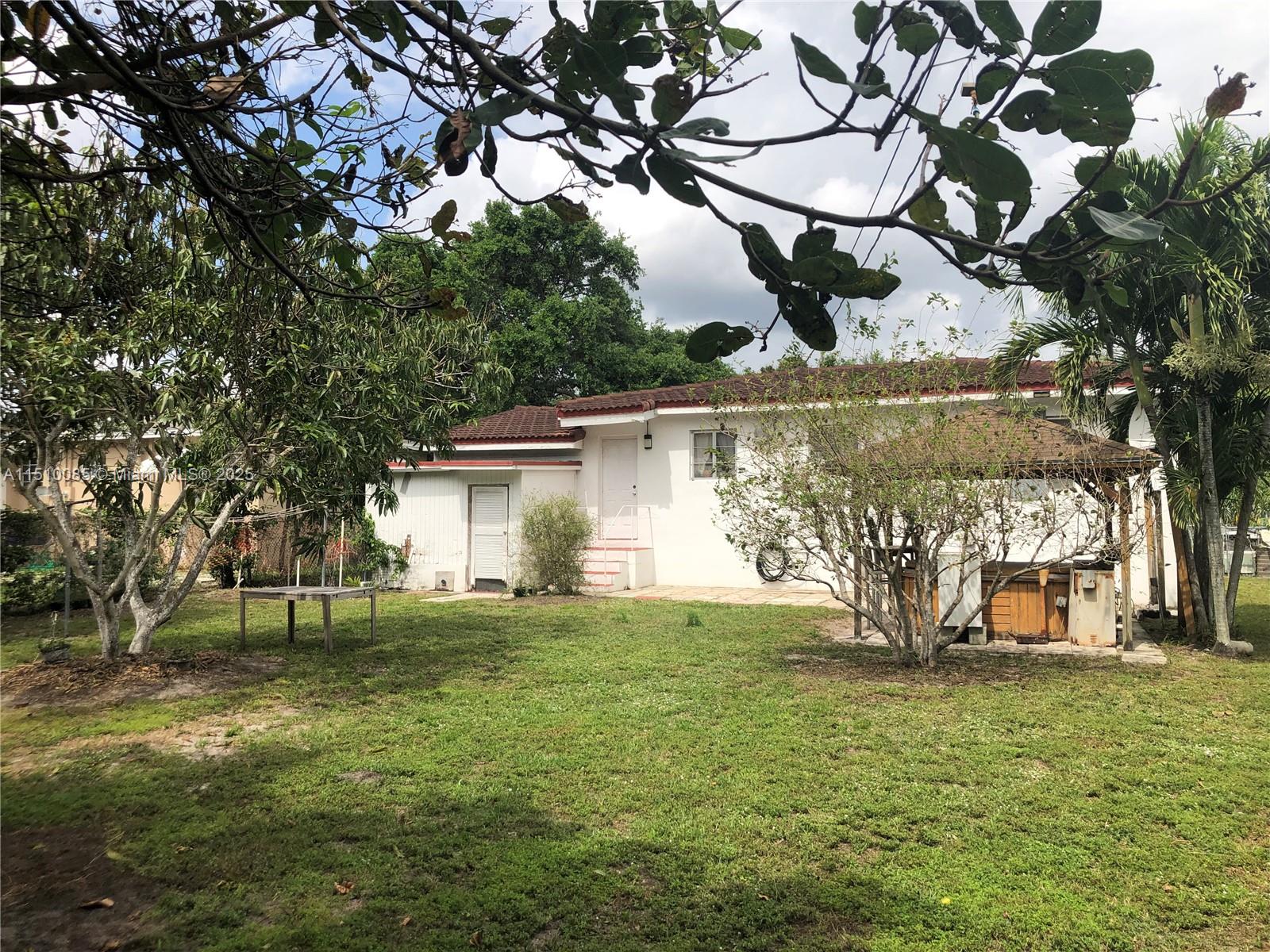 ARCH CREEKS ESTATES - Residential