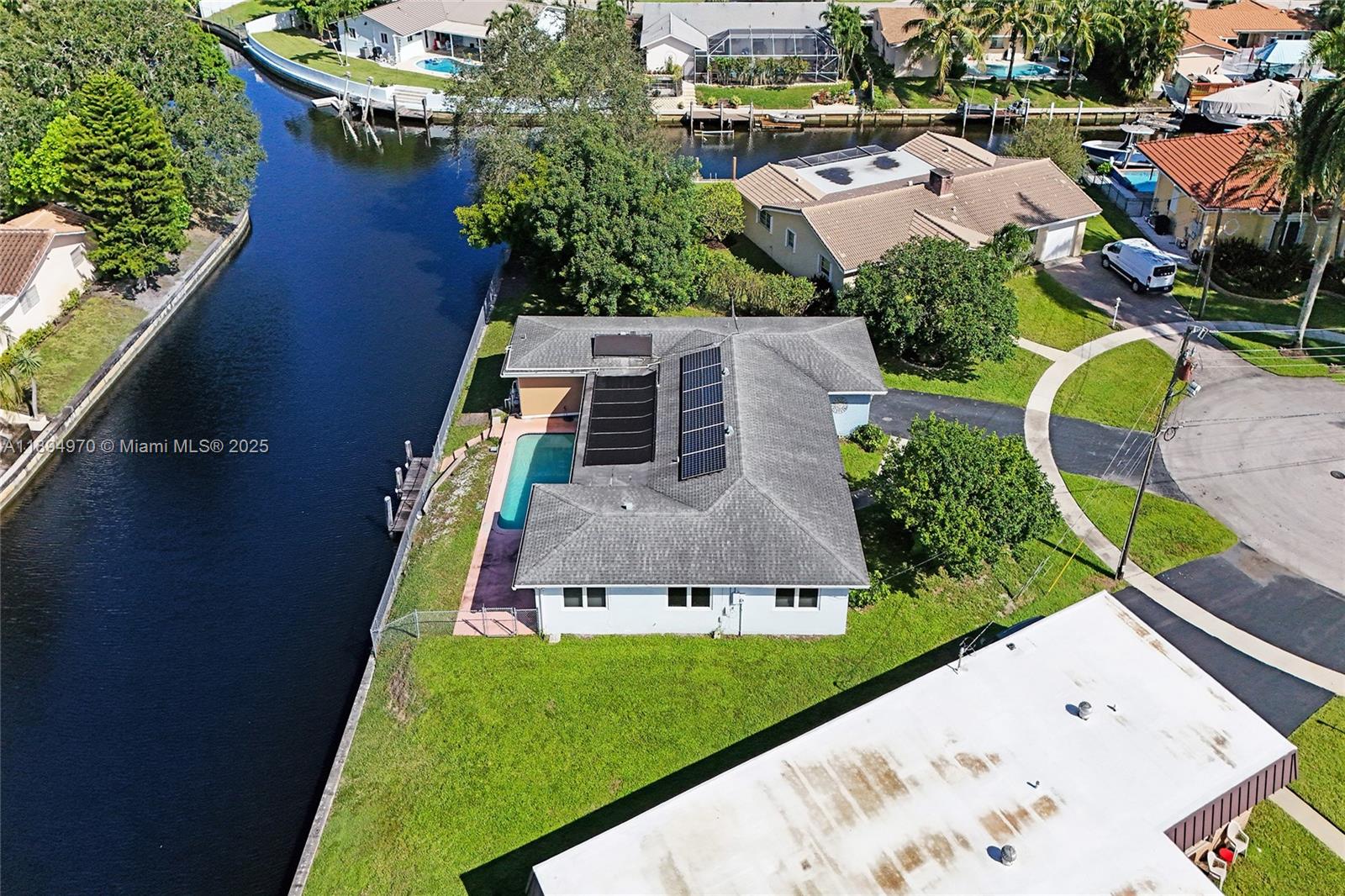 PLANTATION ISLES SEC 3 - Residential