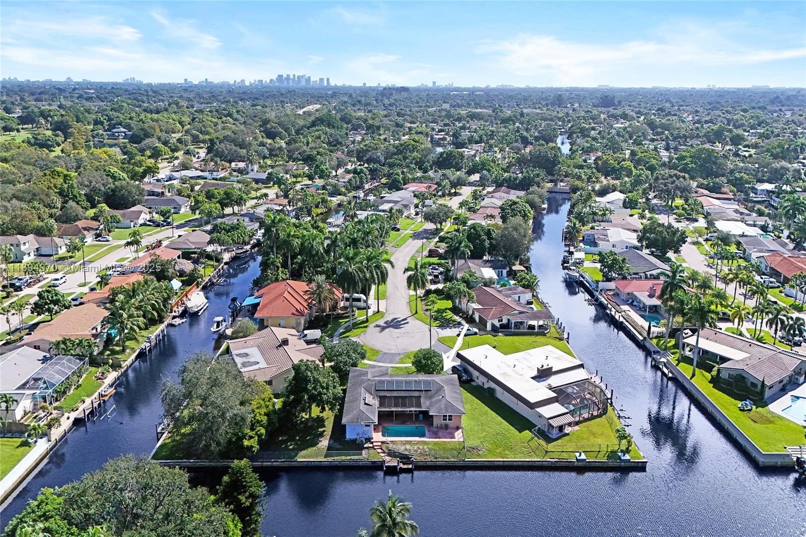PLANTATION ISLES SEC 3 - Residential