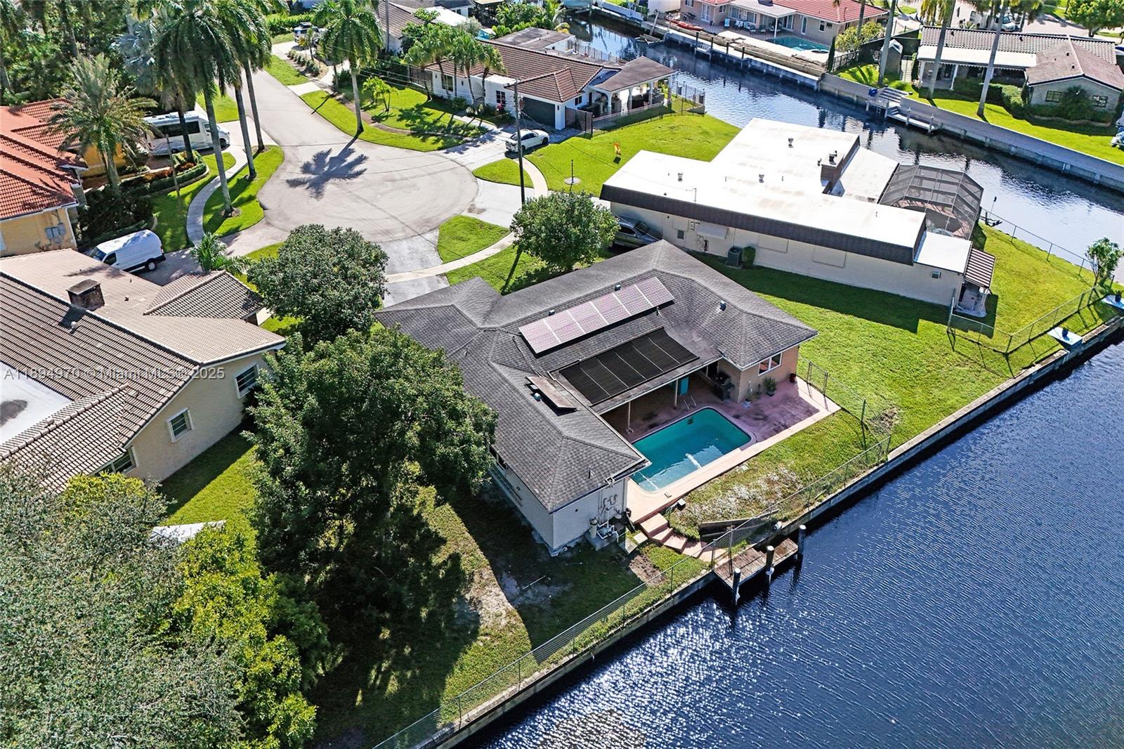 PLANTATION ISLES SEC 3 - Residential