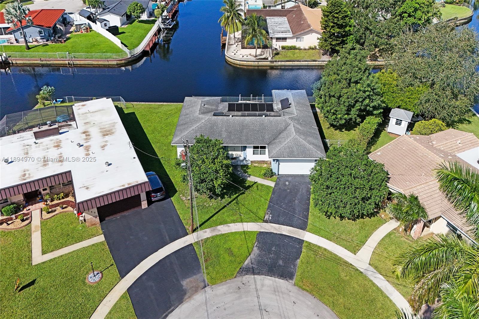 View photos, virtual tours, details... 6091 SW 14th St