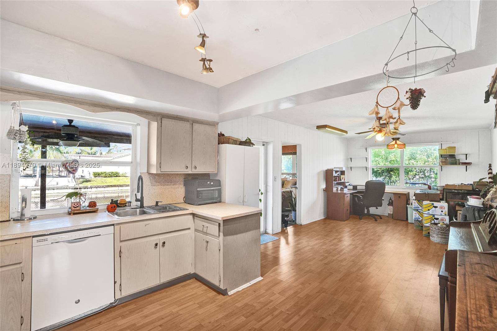 PLANTATION ISLES SEC 3 - Residential