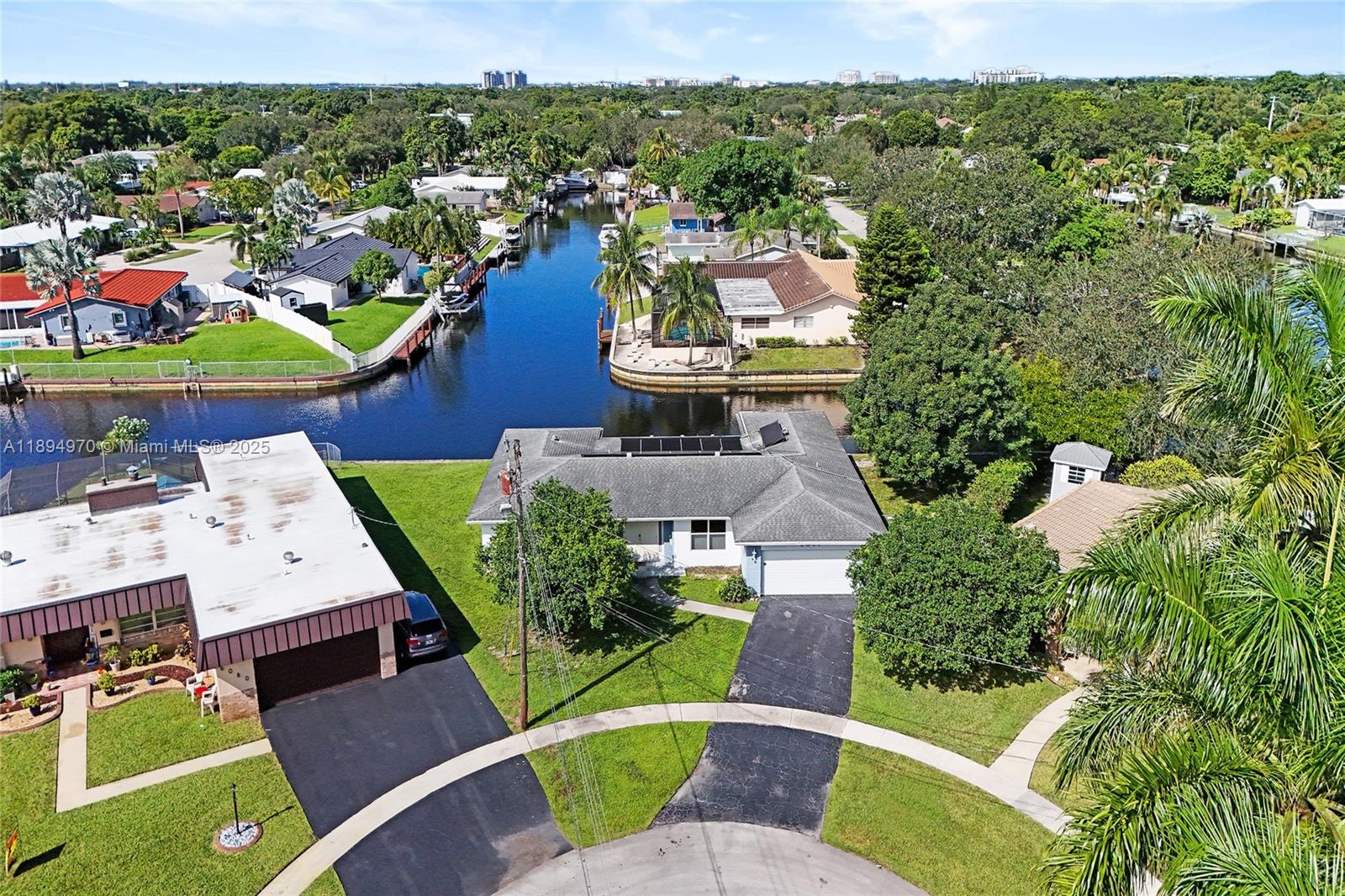 View photos, virtual tours, details... 6091 SW 14th St
