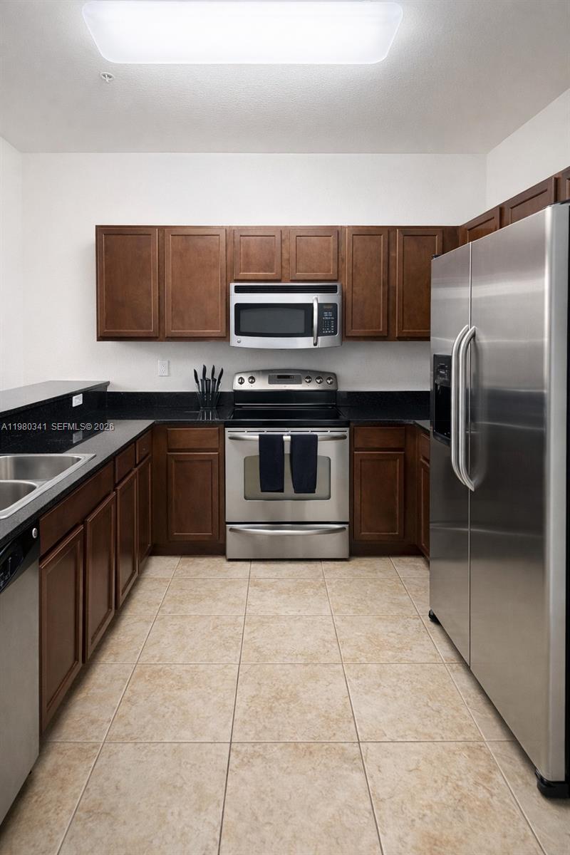 CORONADO AT DORAL IX COND - Residential